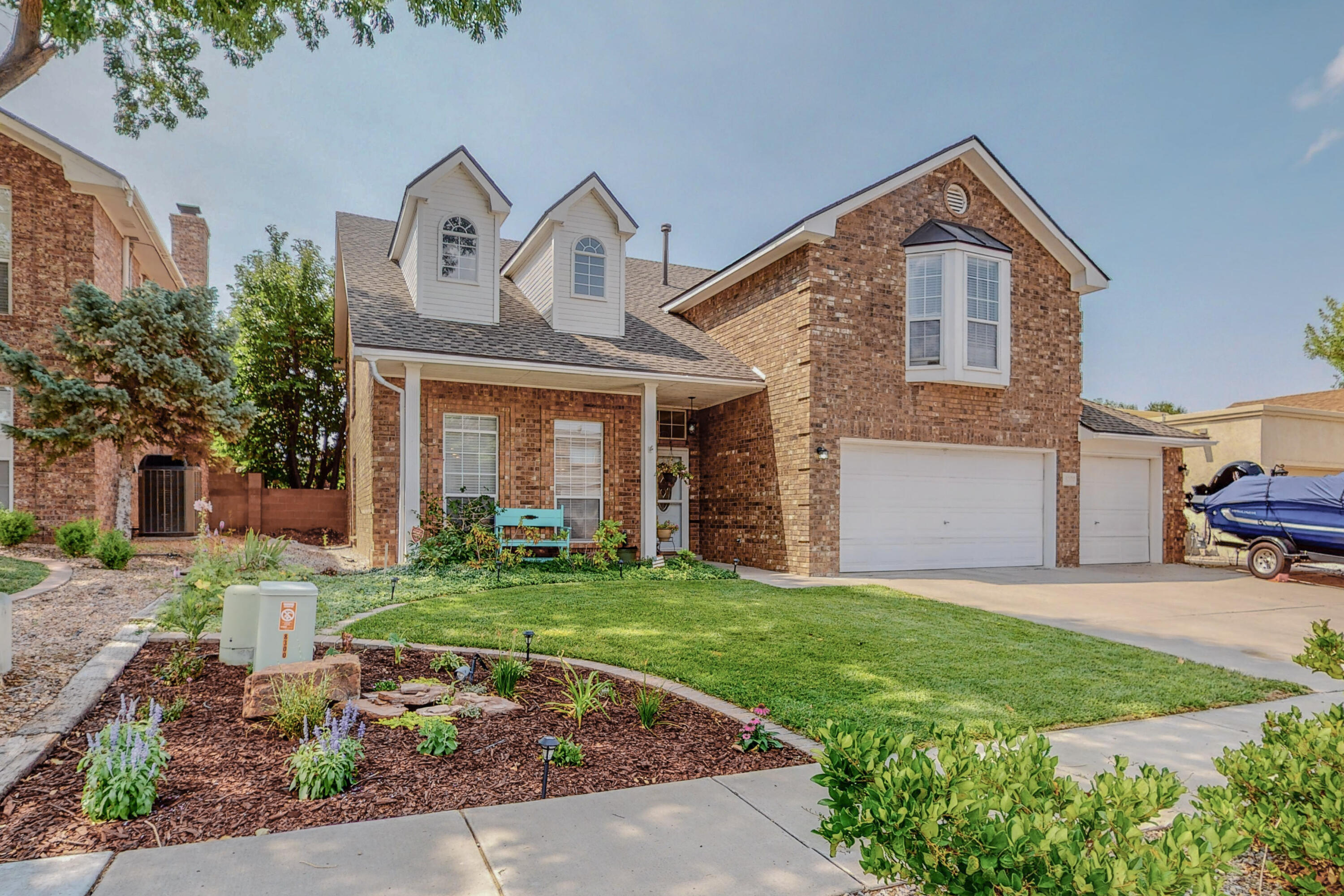 8300 Signal Avenue NE, Albuquerque, NM 87122