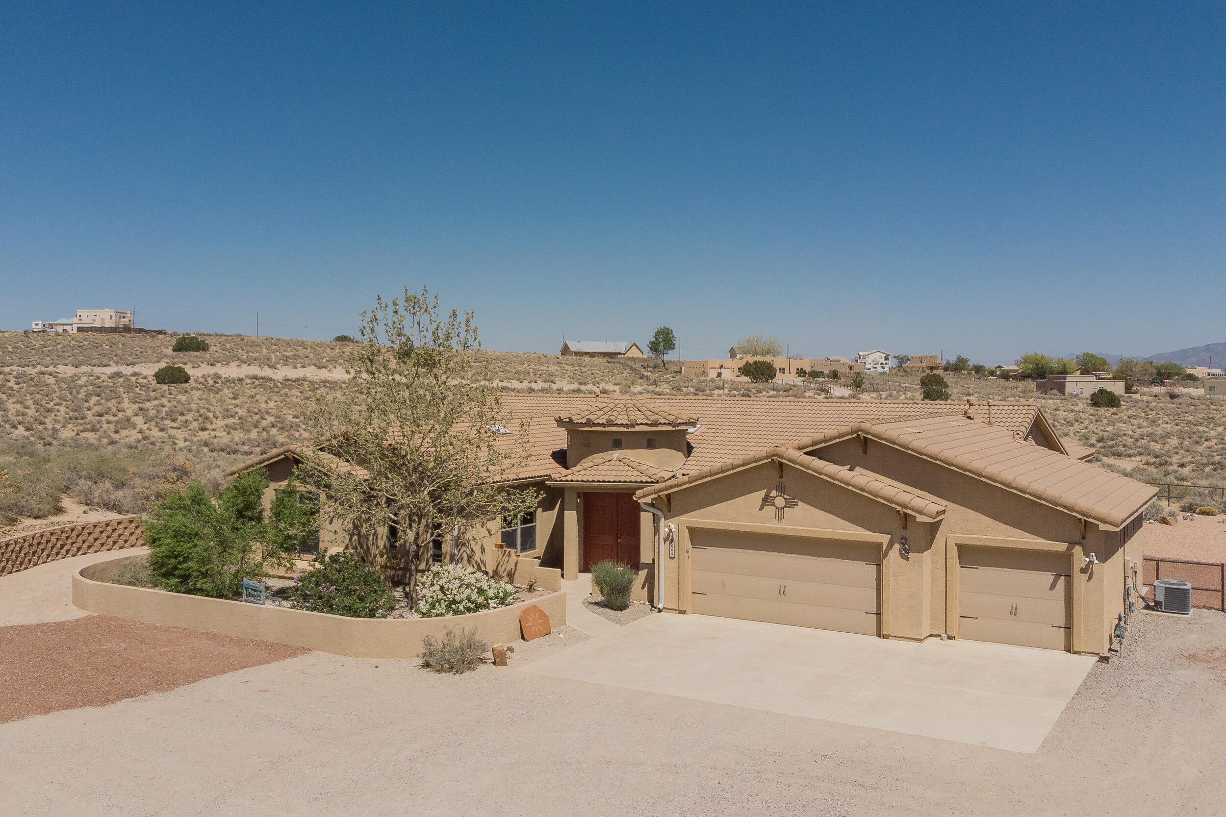 604 Afuste Road NE, Rio Rancho, NM 87124