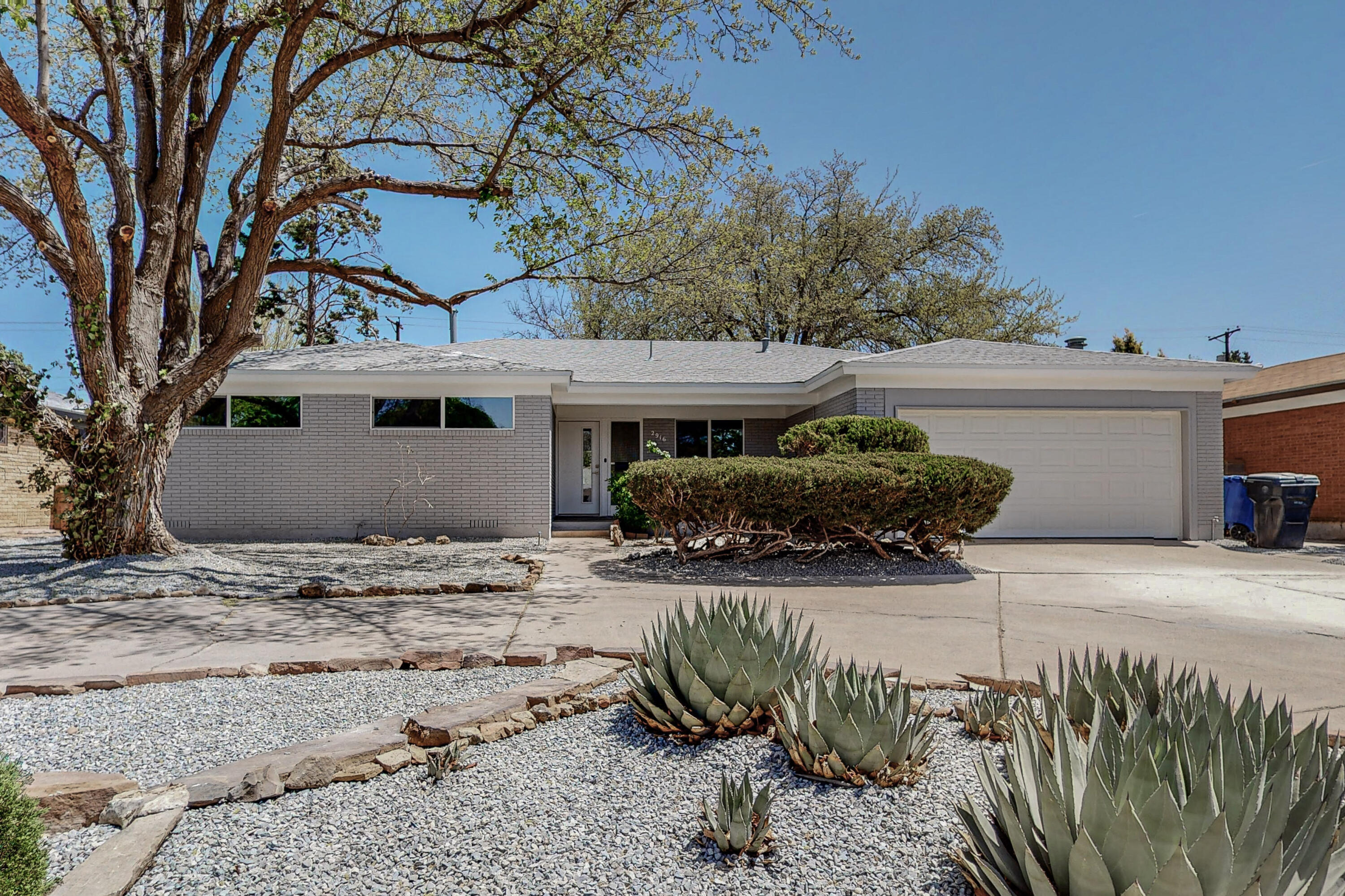 2916 Pennsylvania Street NE, Albuquerque, NM 87110