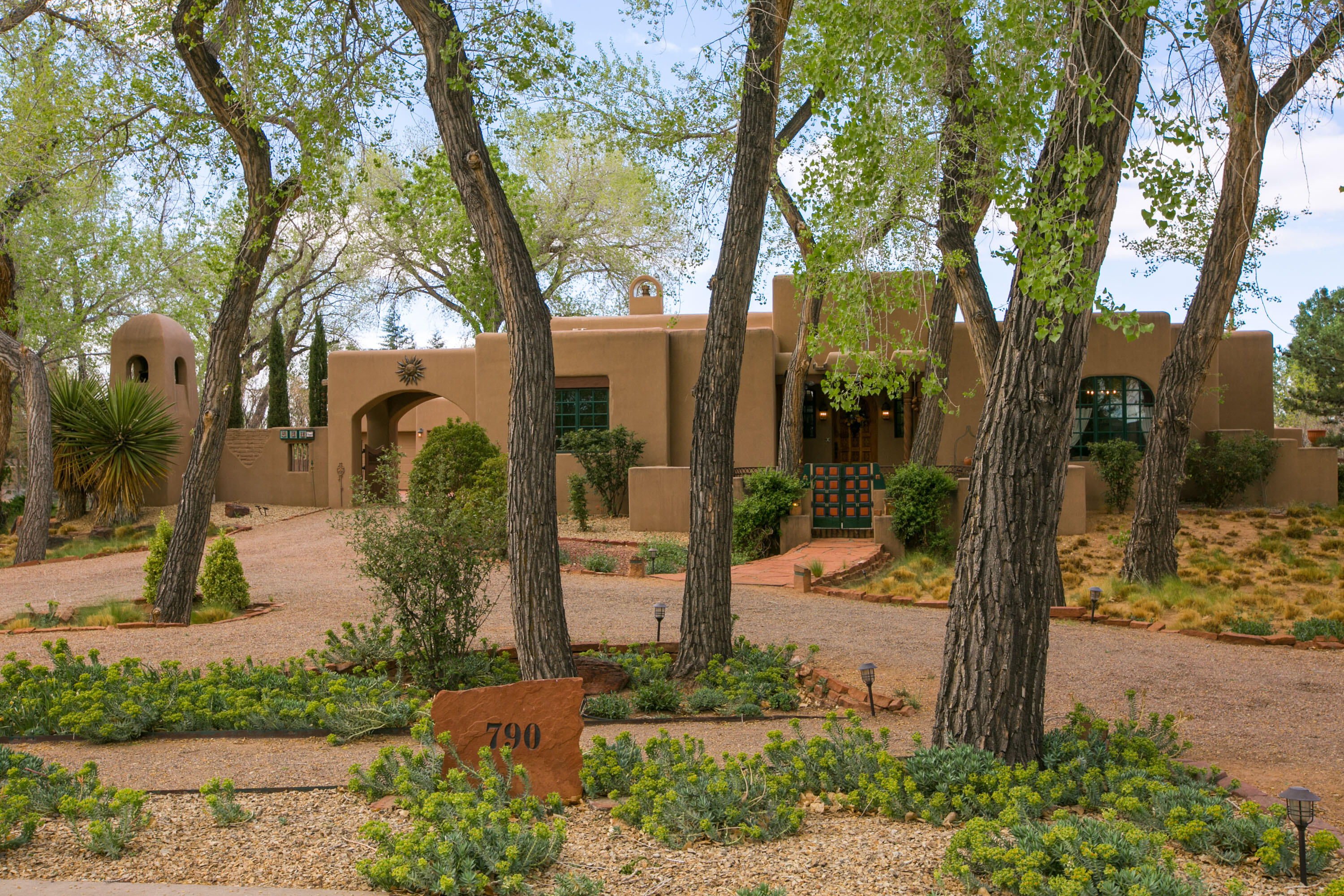 790 Camino Vista Rio, Bernalillo, NM 87004