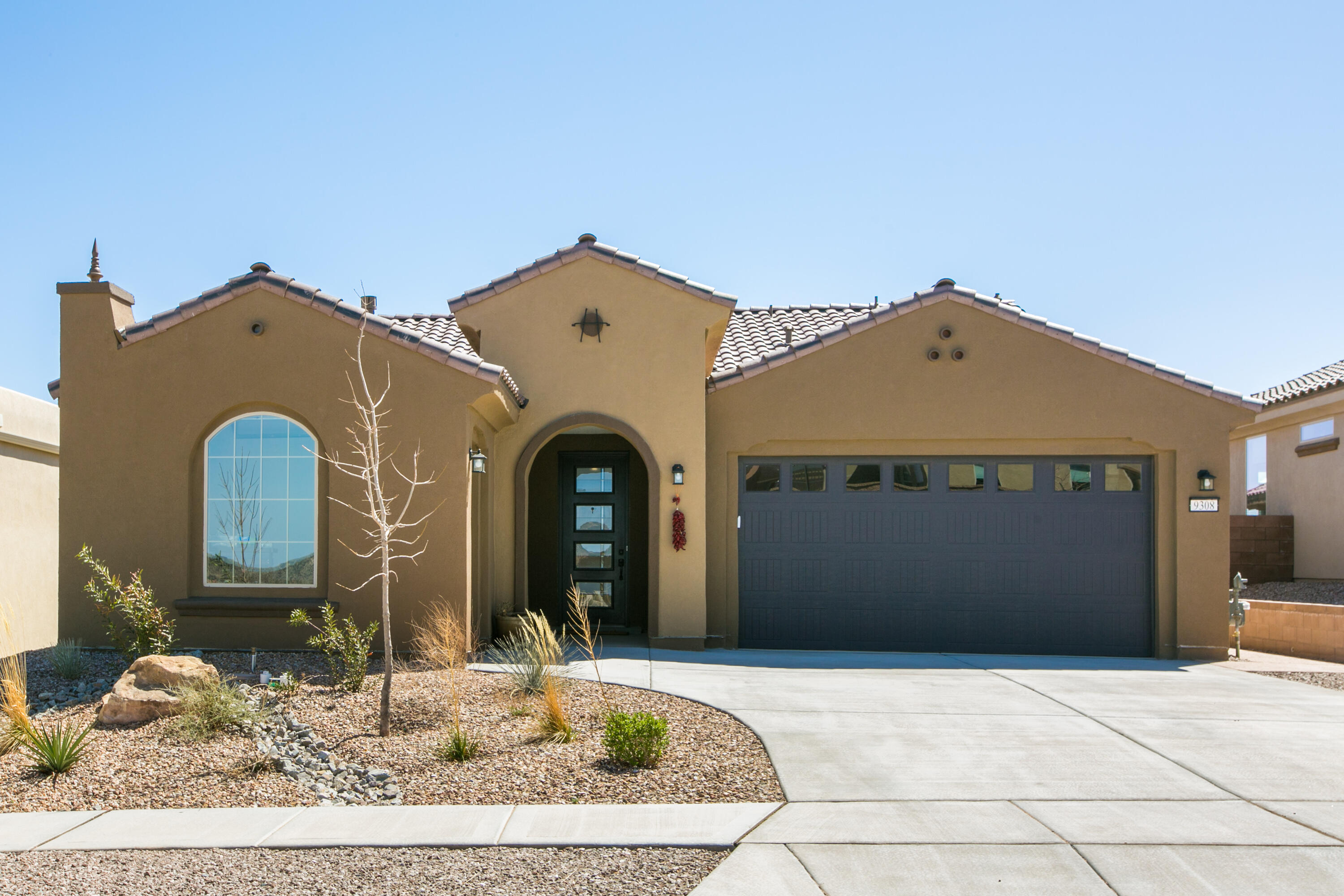 9308 Wood Creek Lane NW, Albuquerque, NM 87120