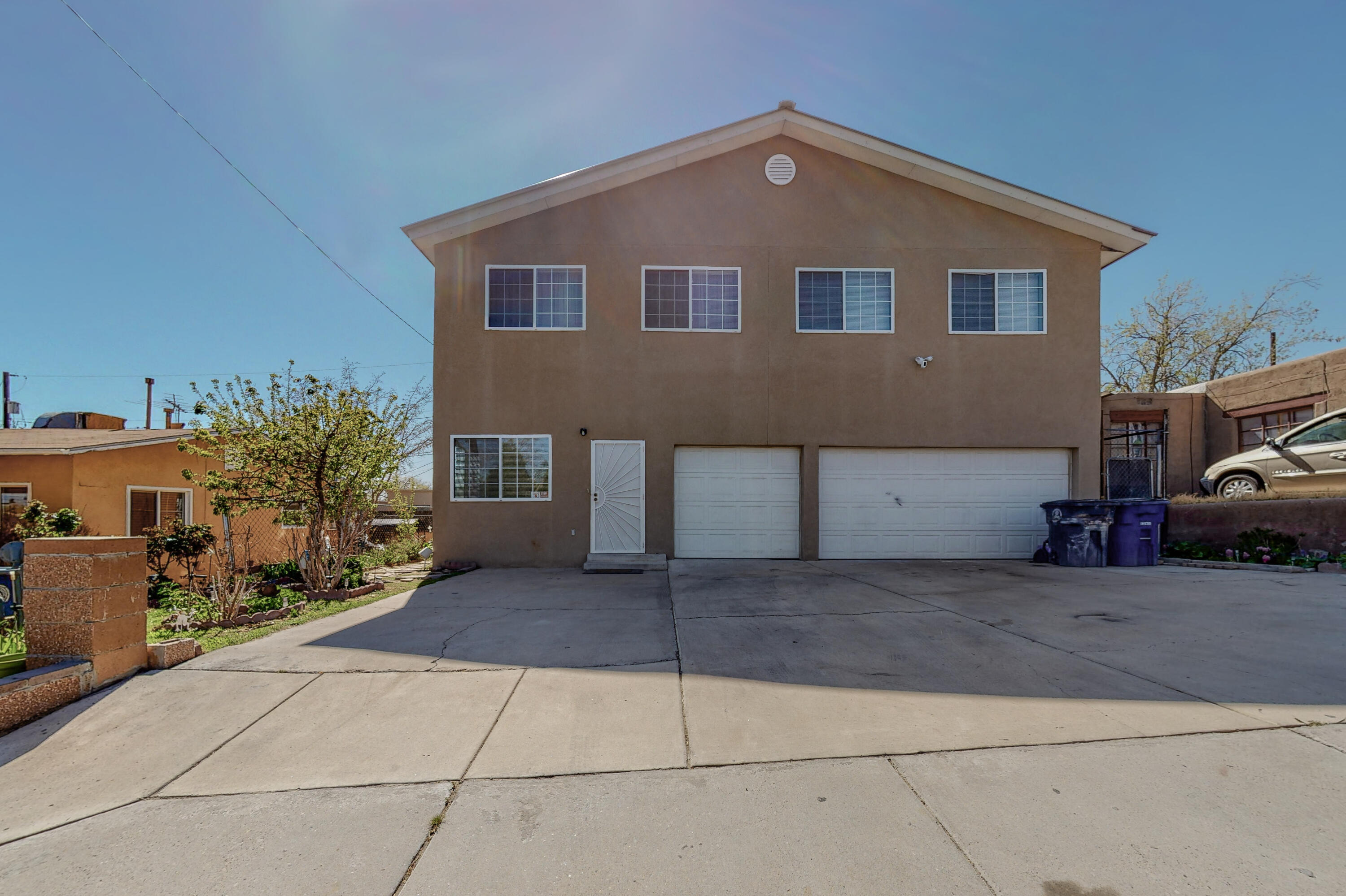 221 64Th Street SW, Albuquerque, NM 87121