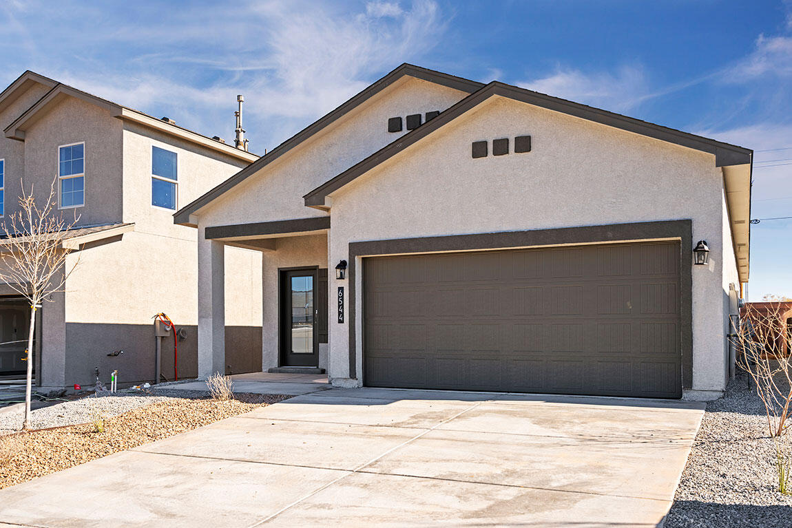 4868 Long's Peak Road NE, Rio Rancho, NM 87144