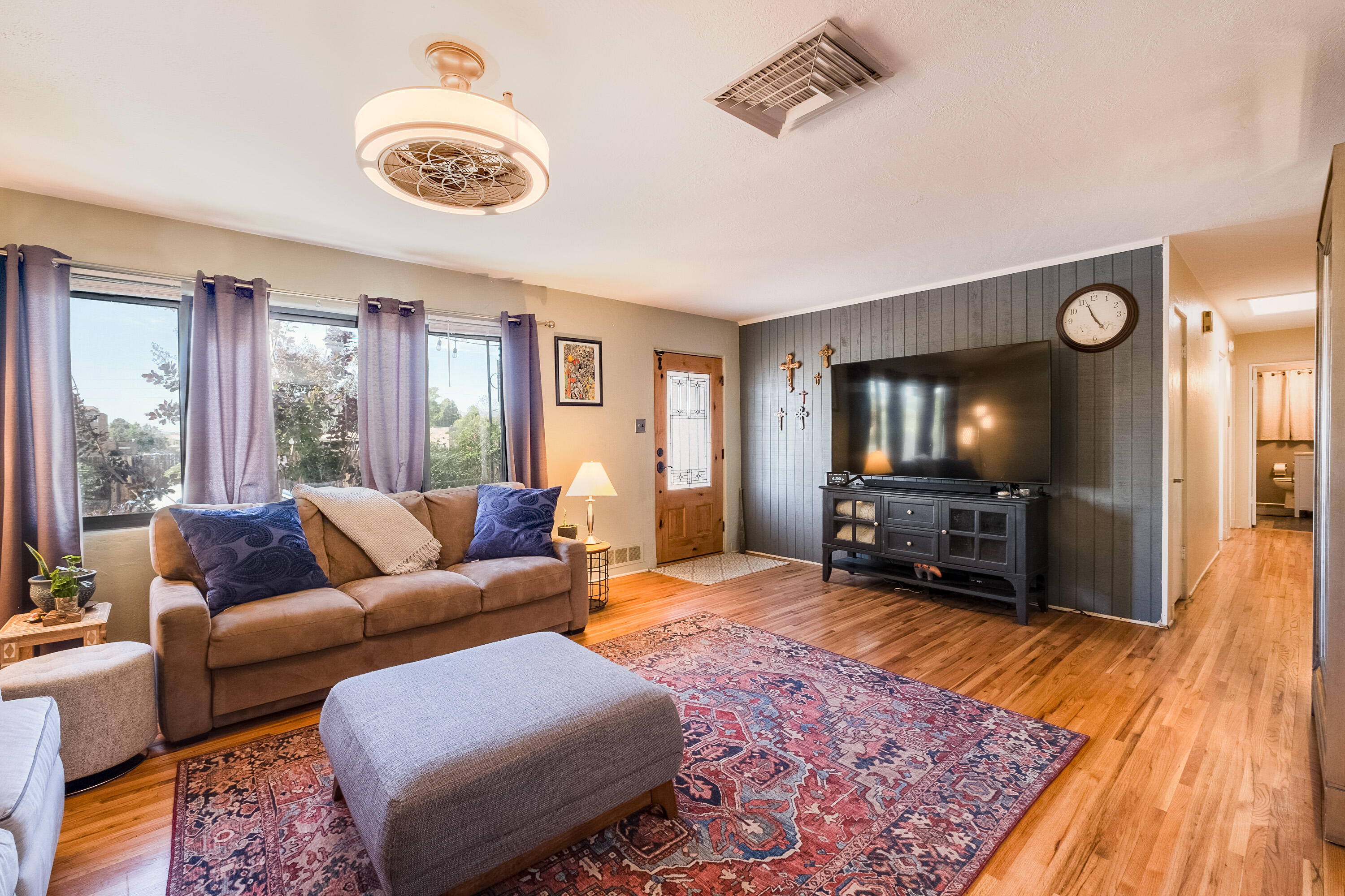 1316 Chama Street NE, Albuquerque, NM 87110