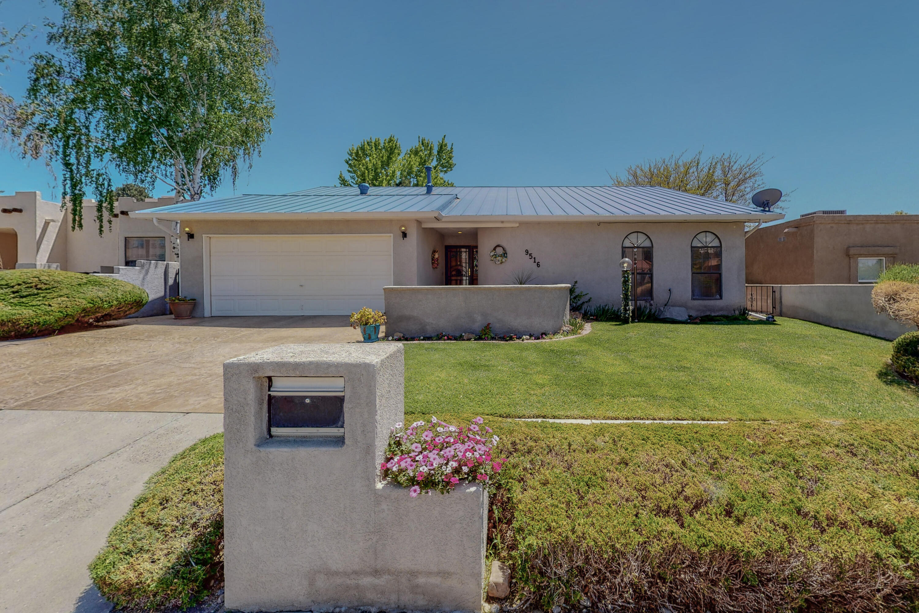 9516 San Rafael Avenue NE, Albuquerque, NM 87109