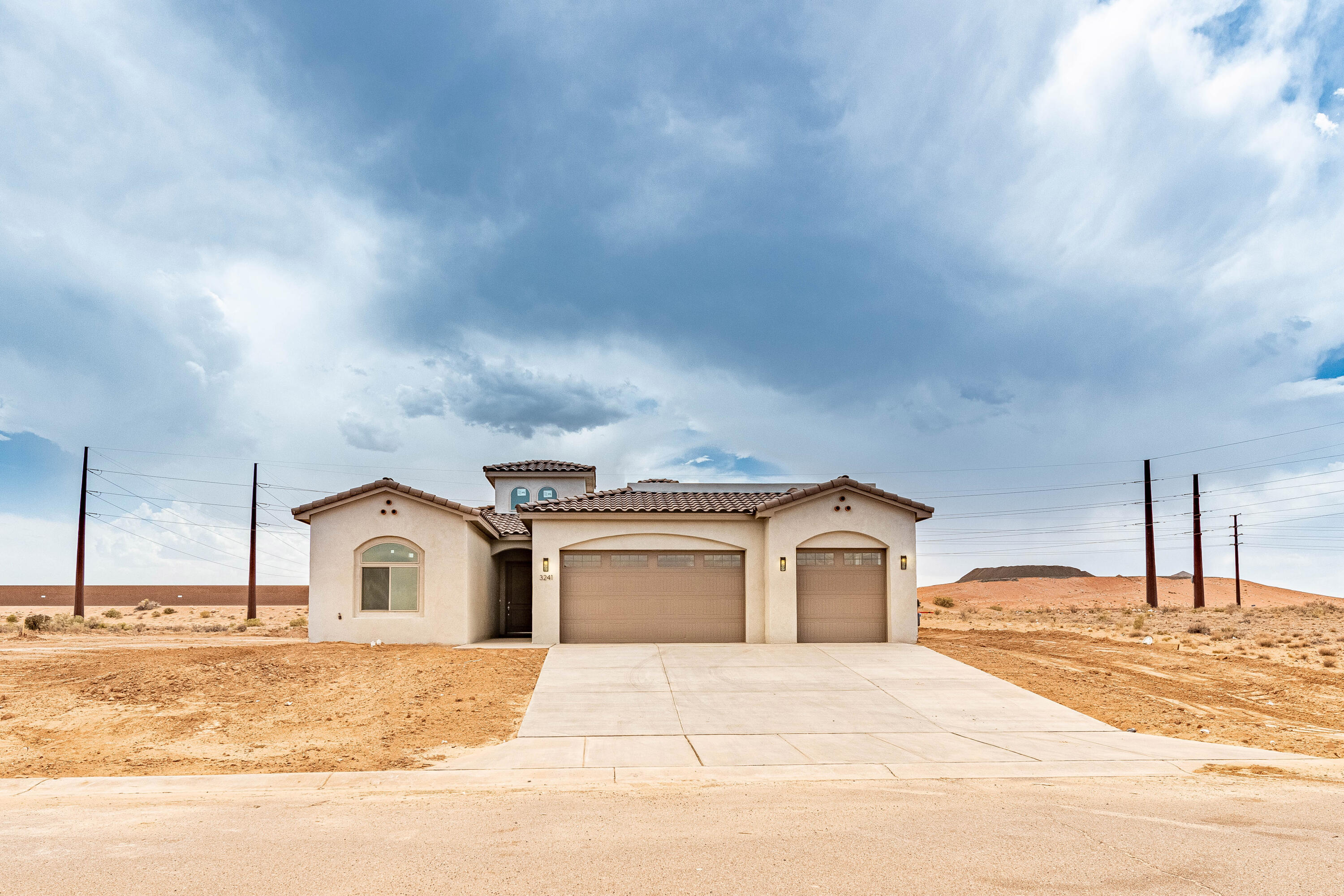 3241 Vatapa Road NE, Rio Rancho, NM 87144