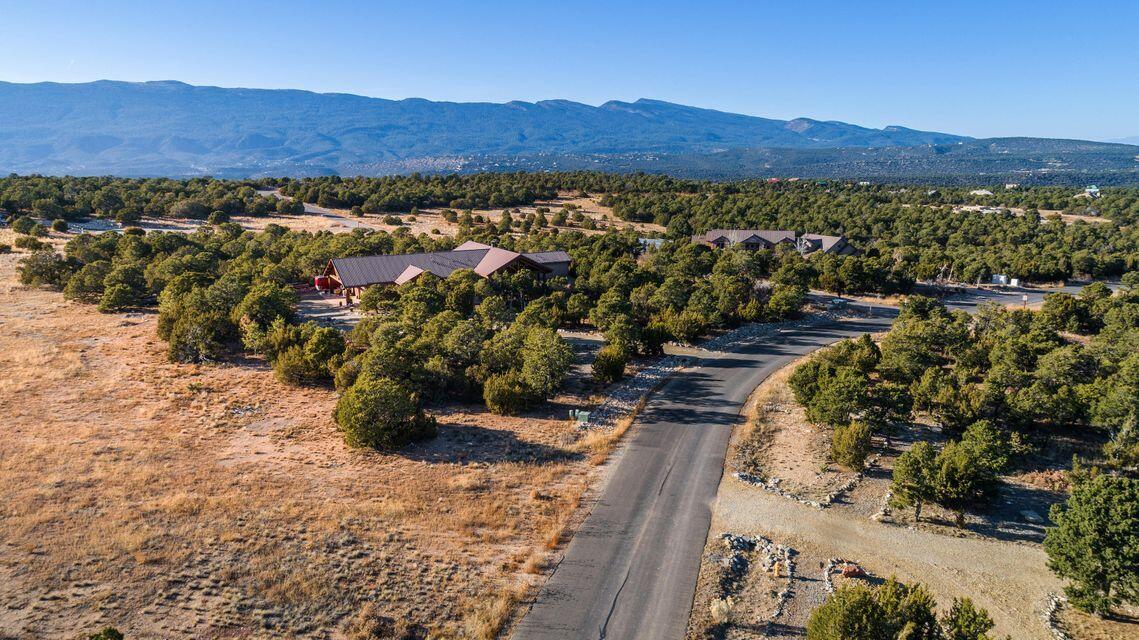 34 Mustang Mesa Trail