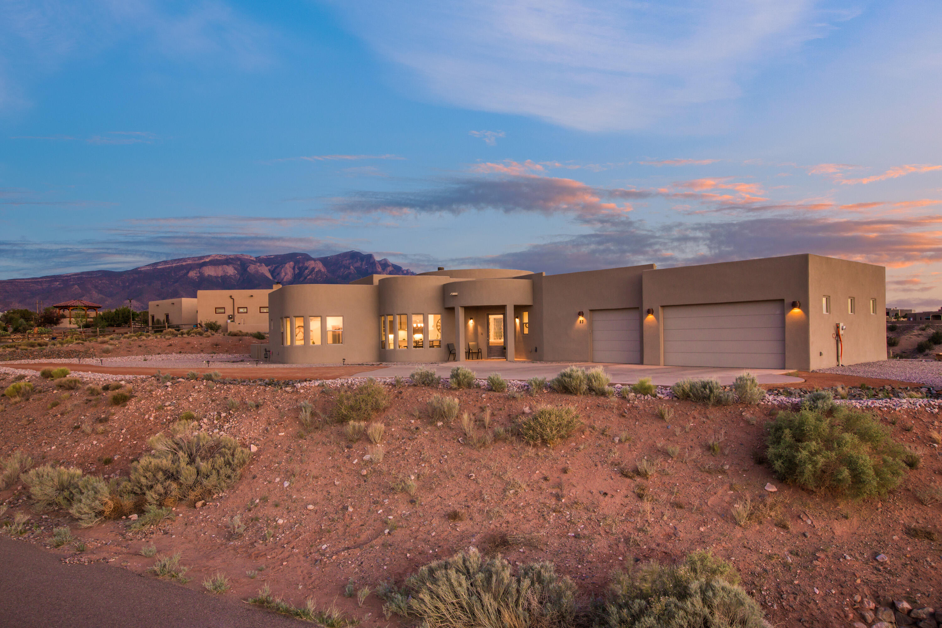 23 Mimbres Court, Placitas, NM 87043