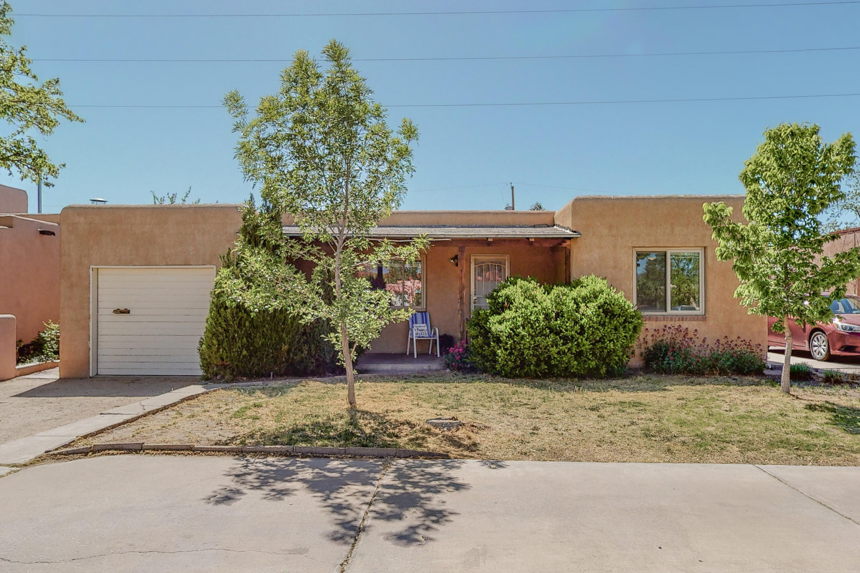 1023 Girard Boulevard NE, Albuquerque, NM 87106