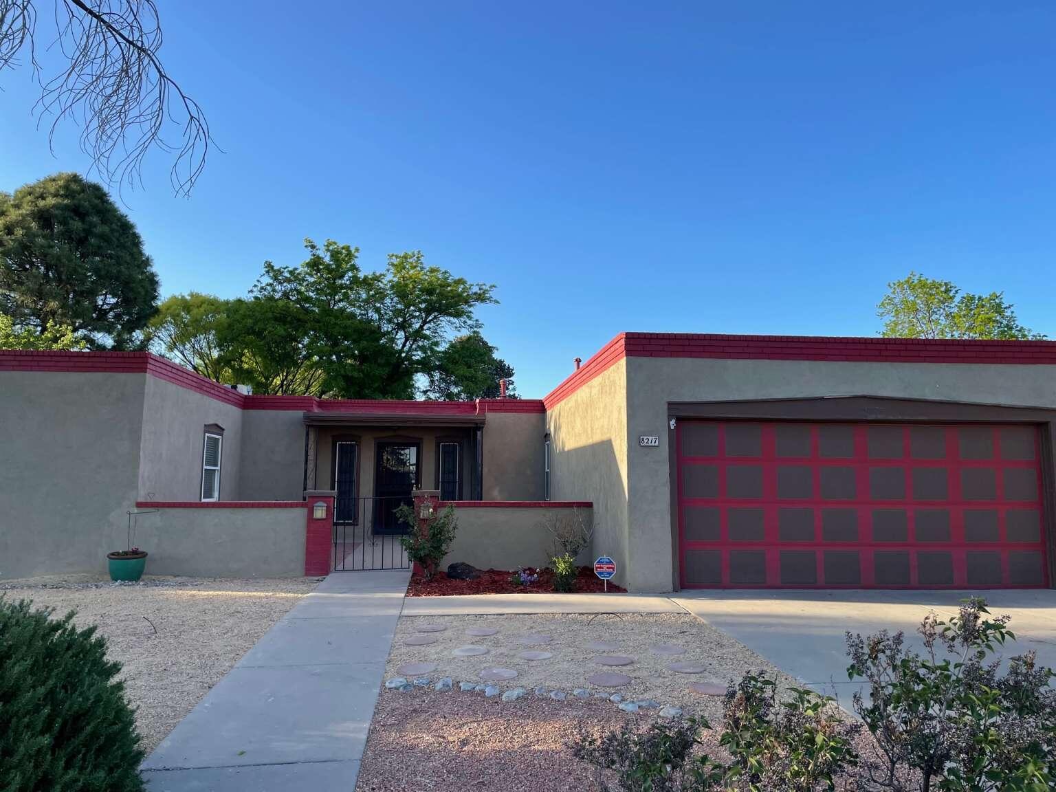 8217 Northridge Avenue NE, Albuquerque, NM 87109