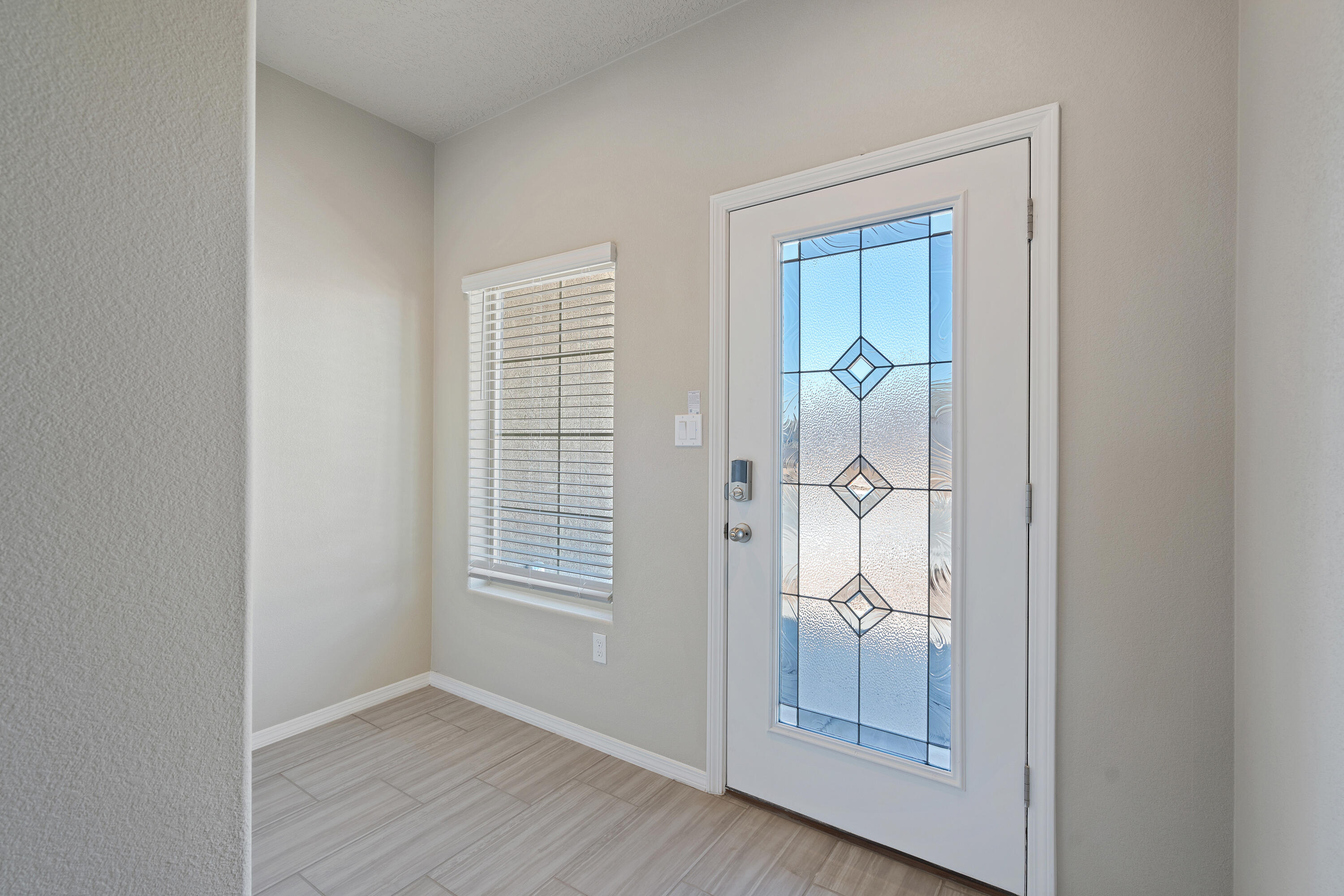 3182 Kunzita Street SE, Rio Rancho, NM 87124