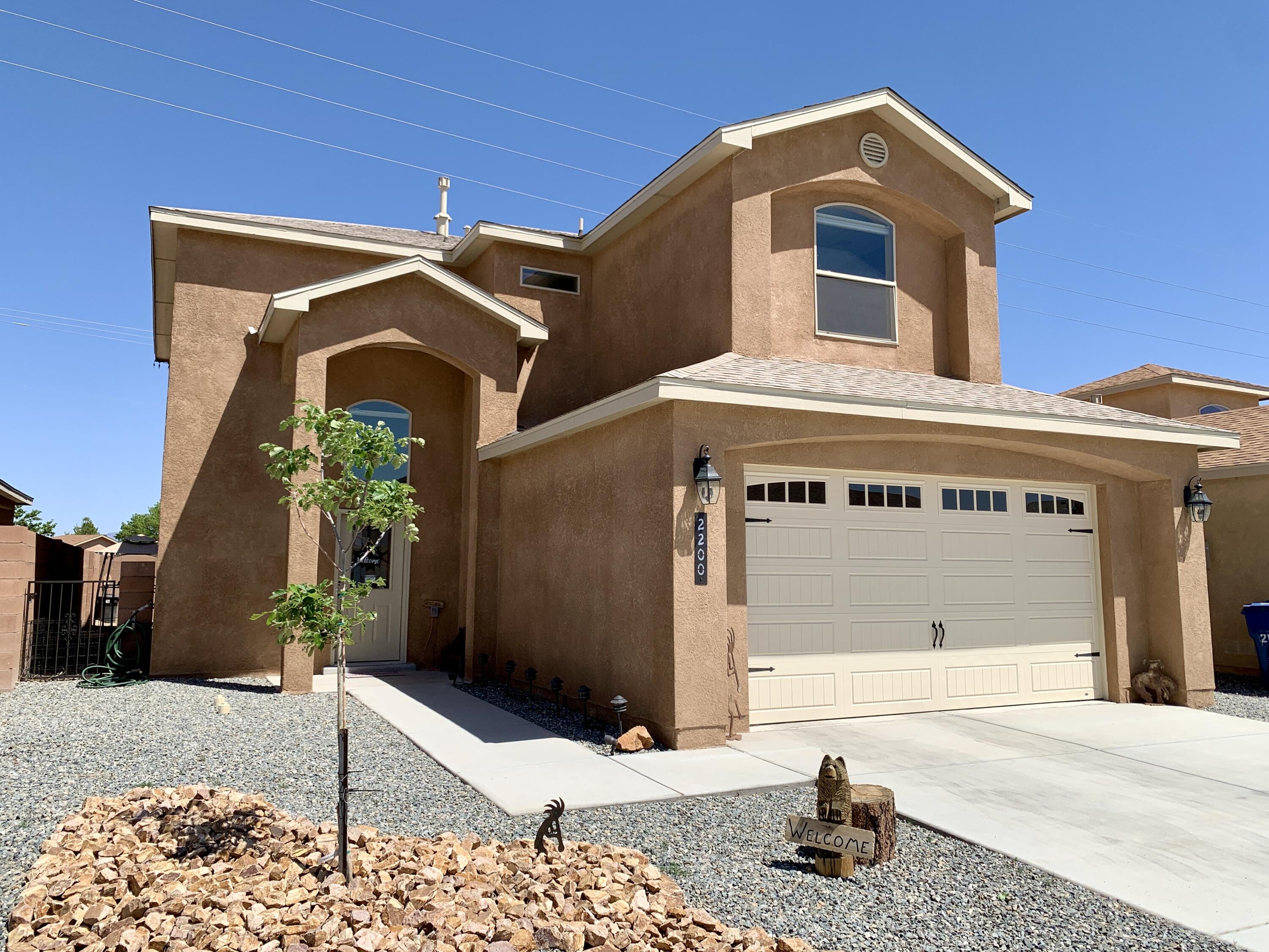 2200 Firewheel Avenue SW, Los Lunas, NM 87031