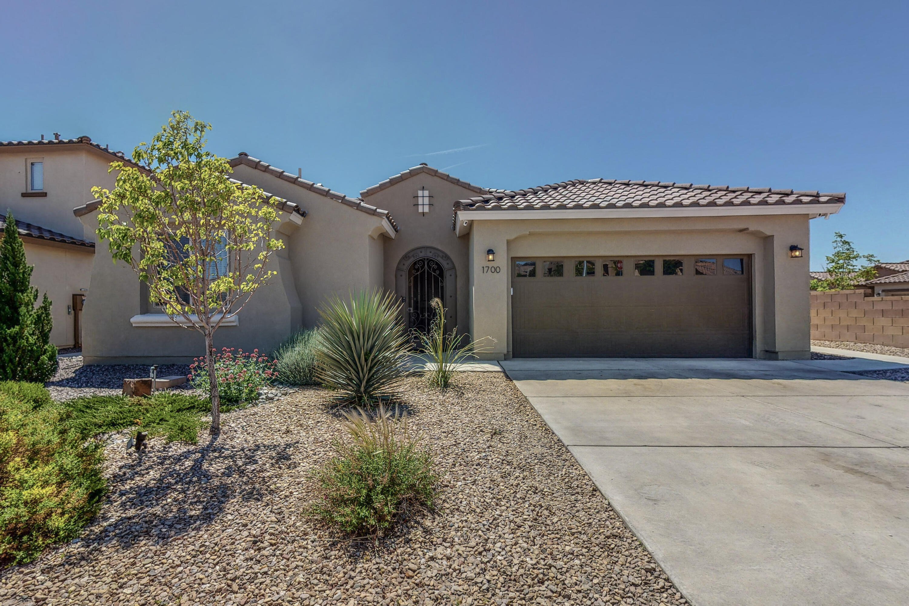 1700 Abo Canyon Drive NW, Albuquerque, NM 87120