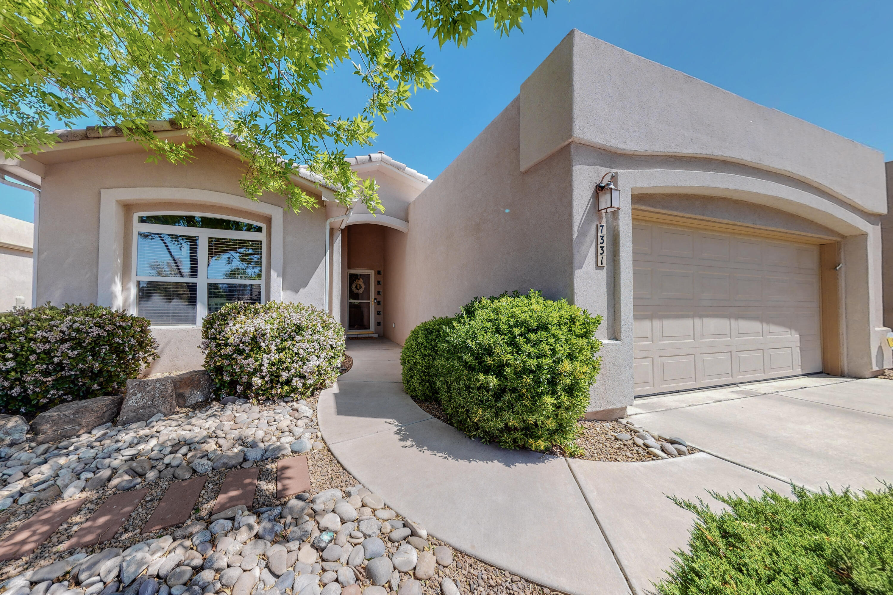 7331 Blue Cypress Avenue NE, Albuquerque, NM 87113