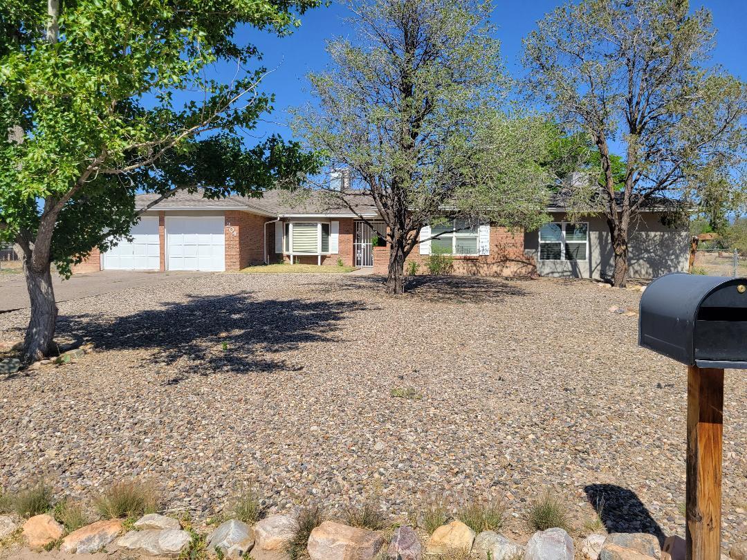 204 Riggs Street, Rio Communities, NM 87002