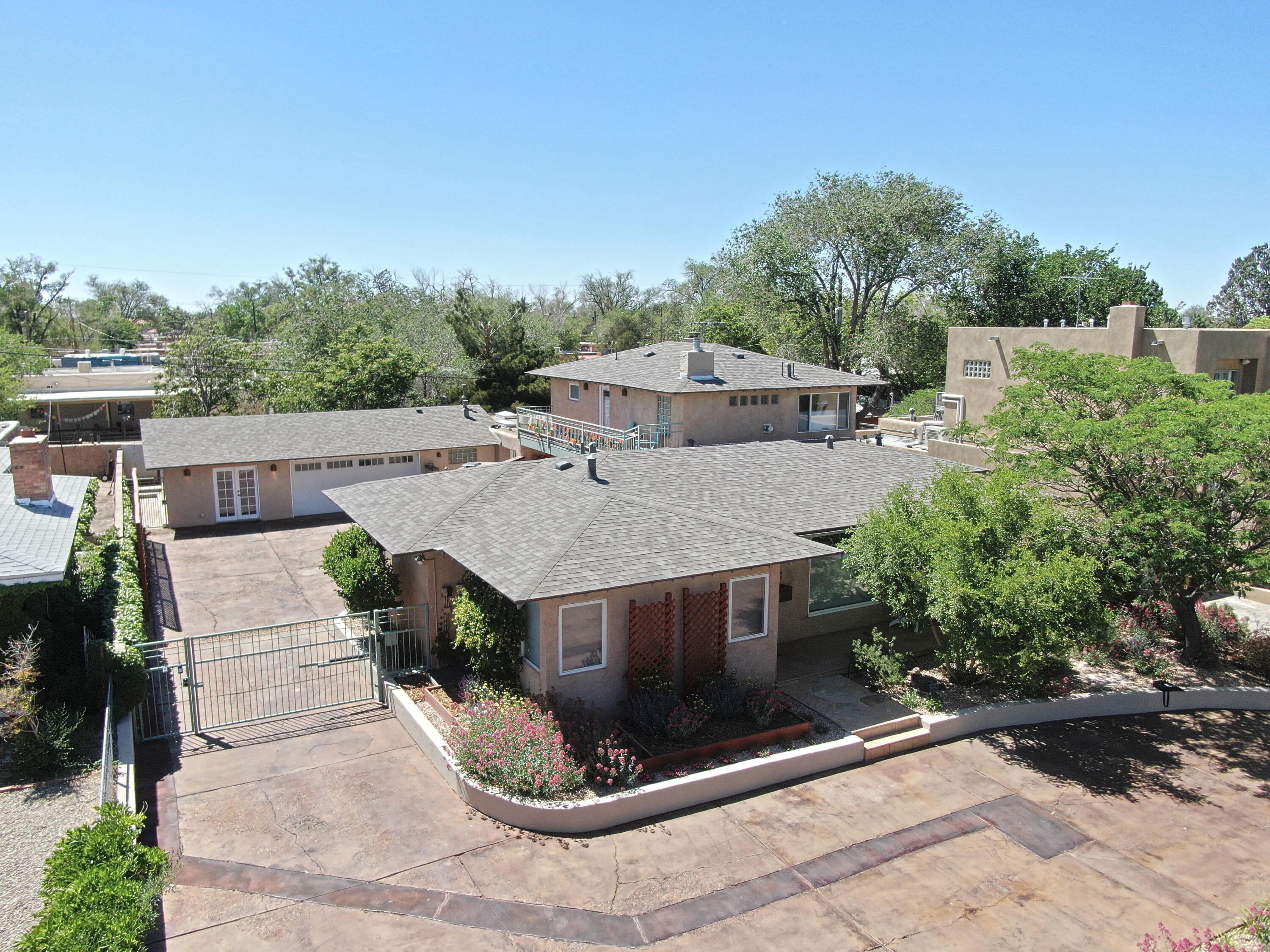 1017 Pampas Drive SE, Albuquerque, NM 87108