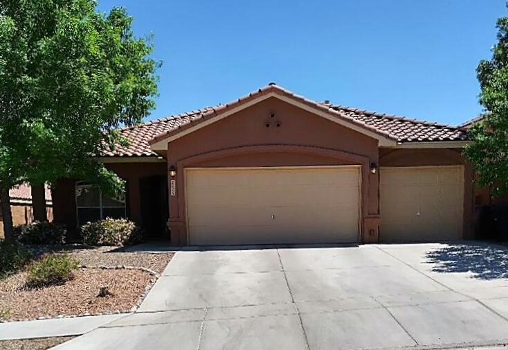 7116 Castellon Avenue SW, Albuquerque, NM 87121
