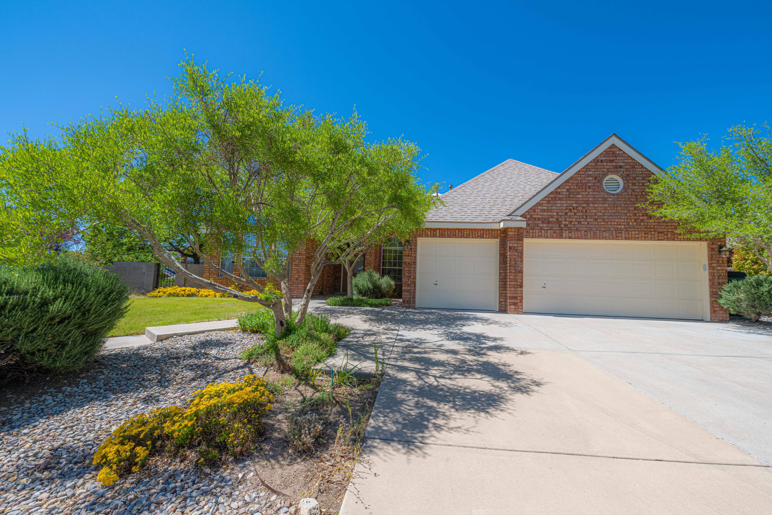 9401 Macallan Road NE, Albuquerque, NM 87109