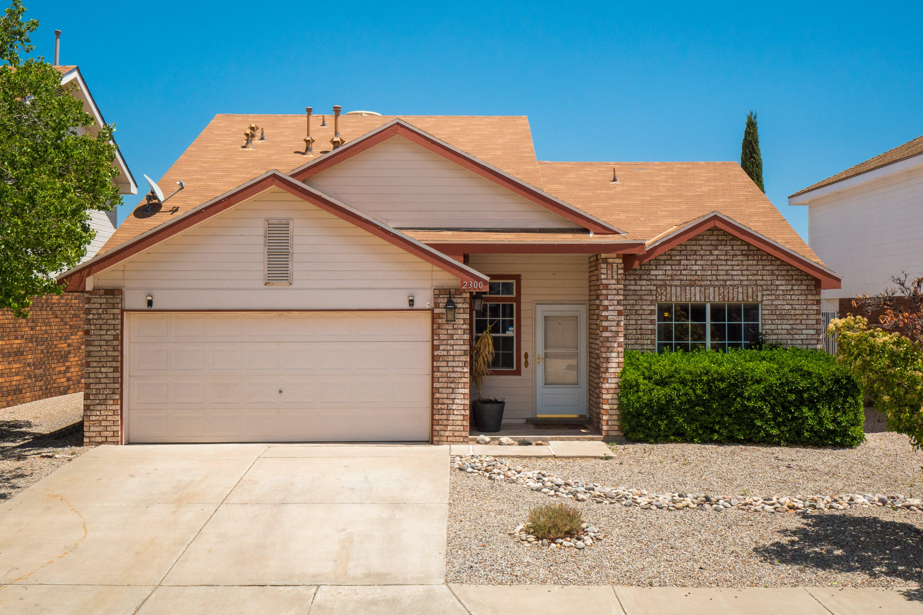 2300 Sunstone Drive NW, Albuquerque, NM 87120