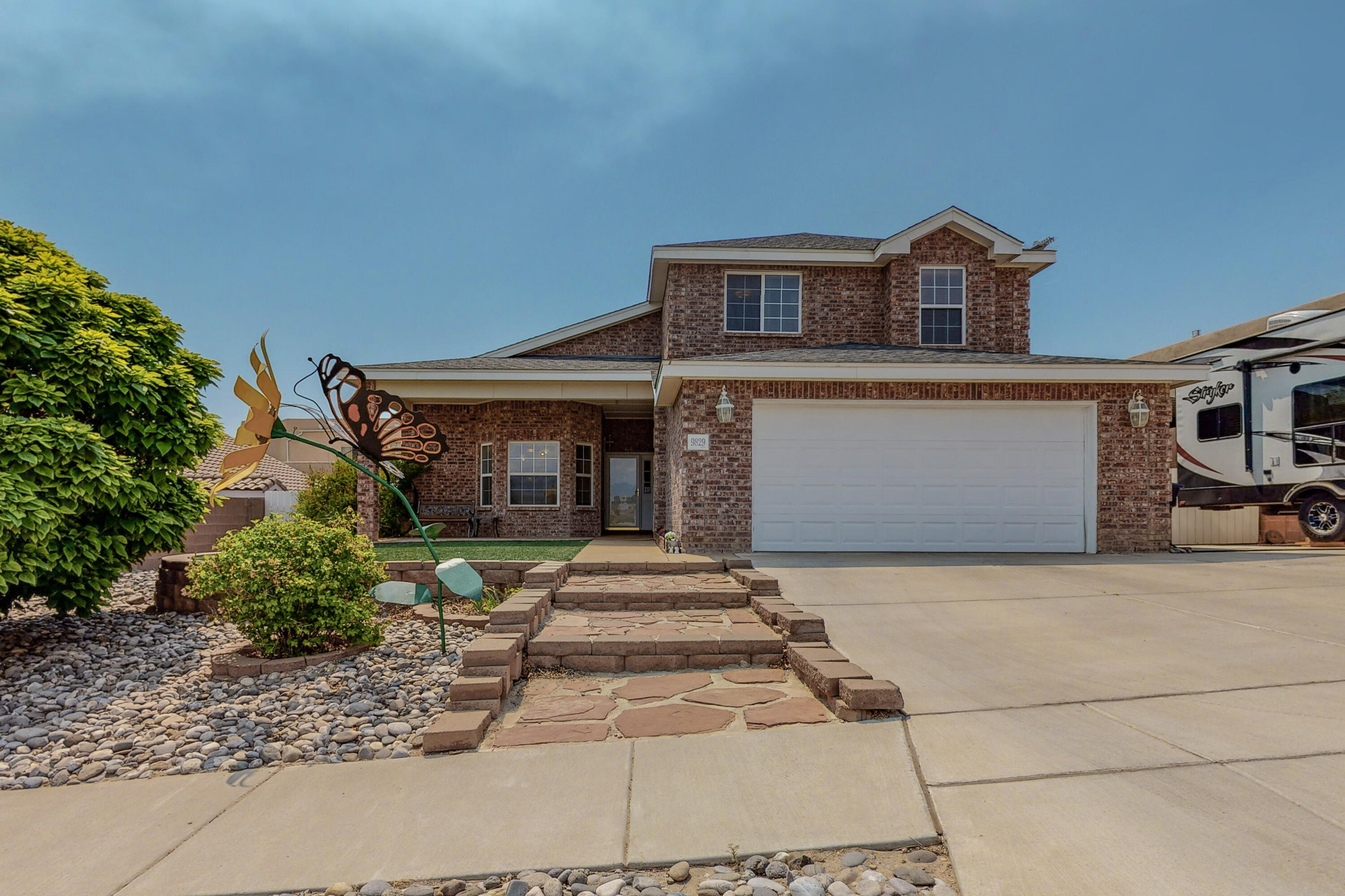 9829 Buckeye Street NW, Albuquerque, NM 87114