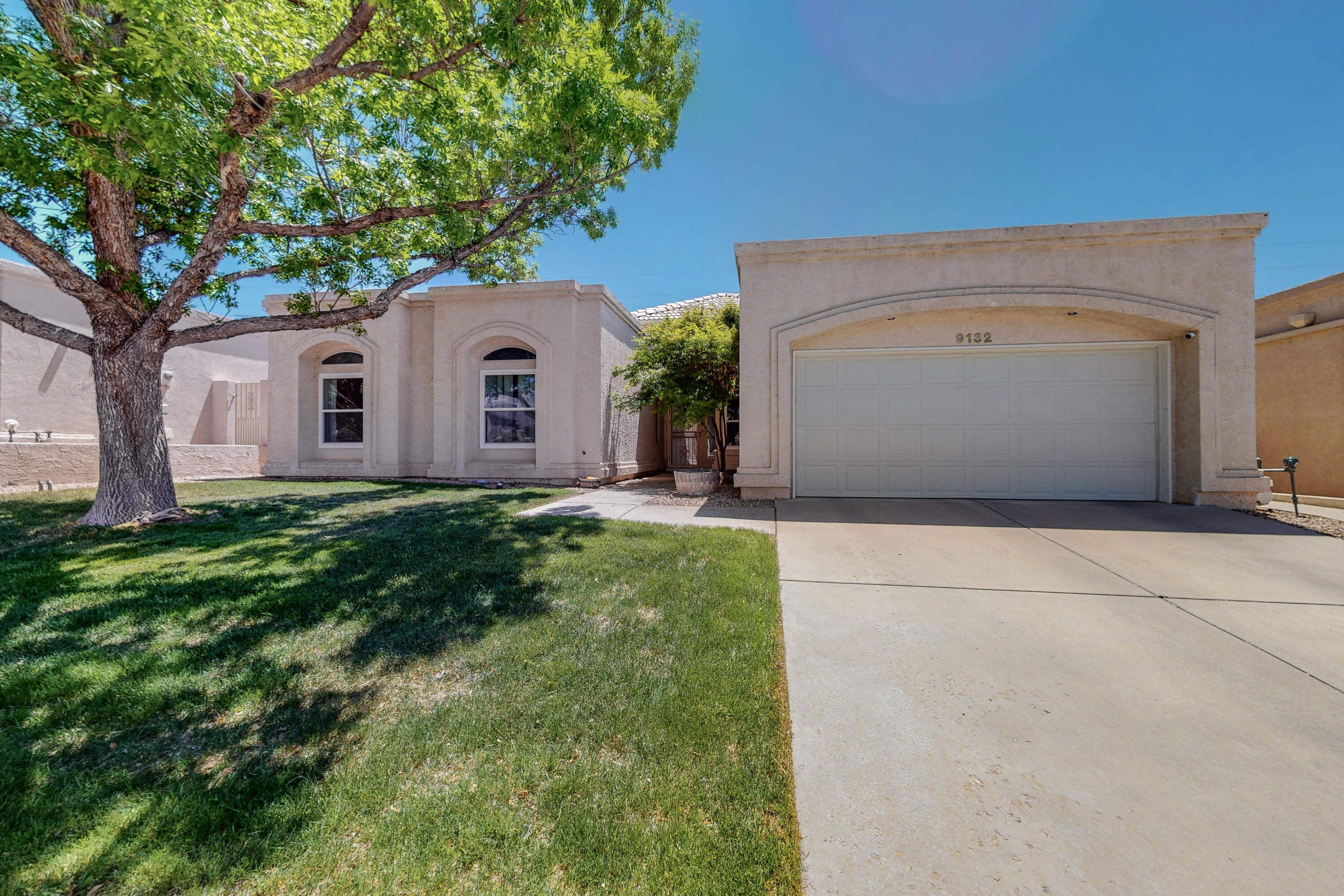 9132 Redmont Road NE, Albuquerque, NM 87109
