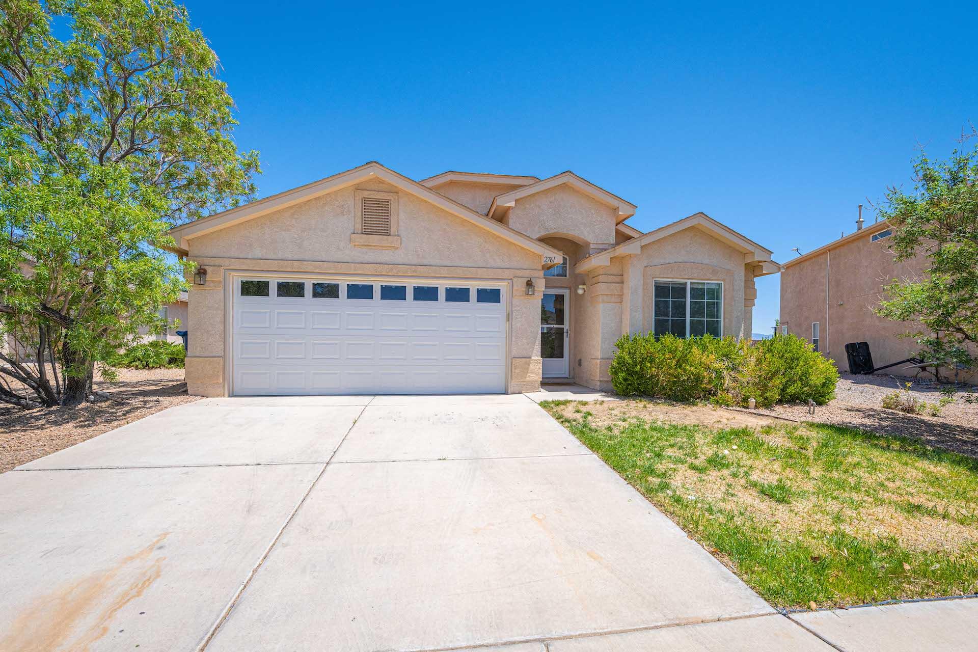 2761 Clear Sky Street SW, Los Lunas, NM 87031