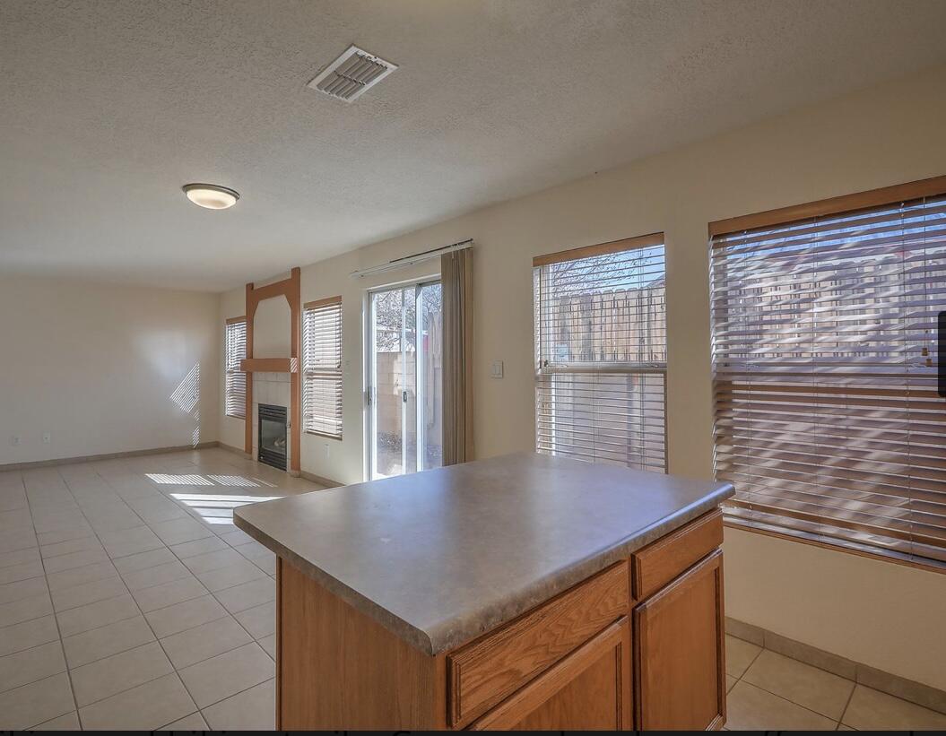Move-in ready with updated appliances. All bedrooms and laundry on the same level with open living, dining and kitchen on the main floor. Close to excellent dining, walking, hiking and bike trails.