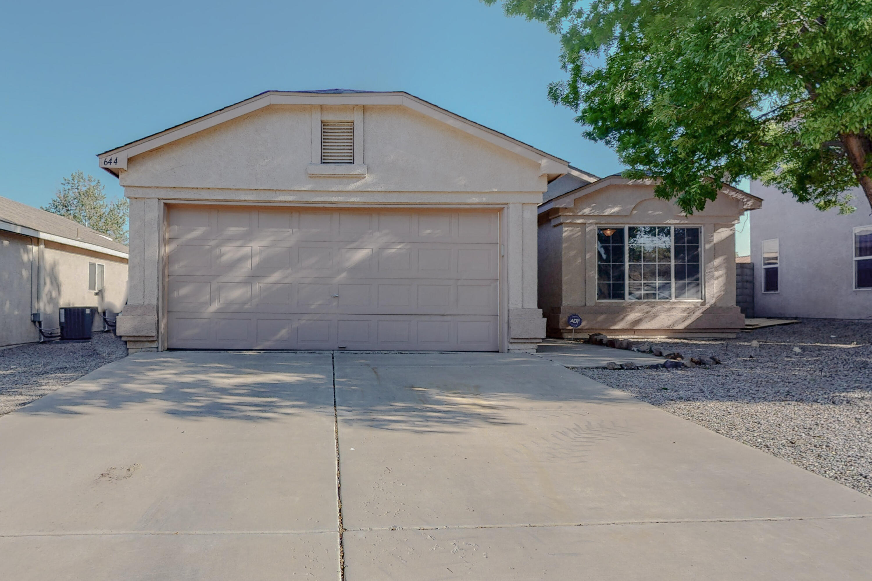 644 Morning Meadows Drive NE, Rio Rancho, NM 87144