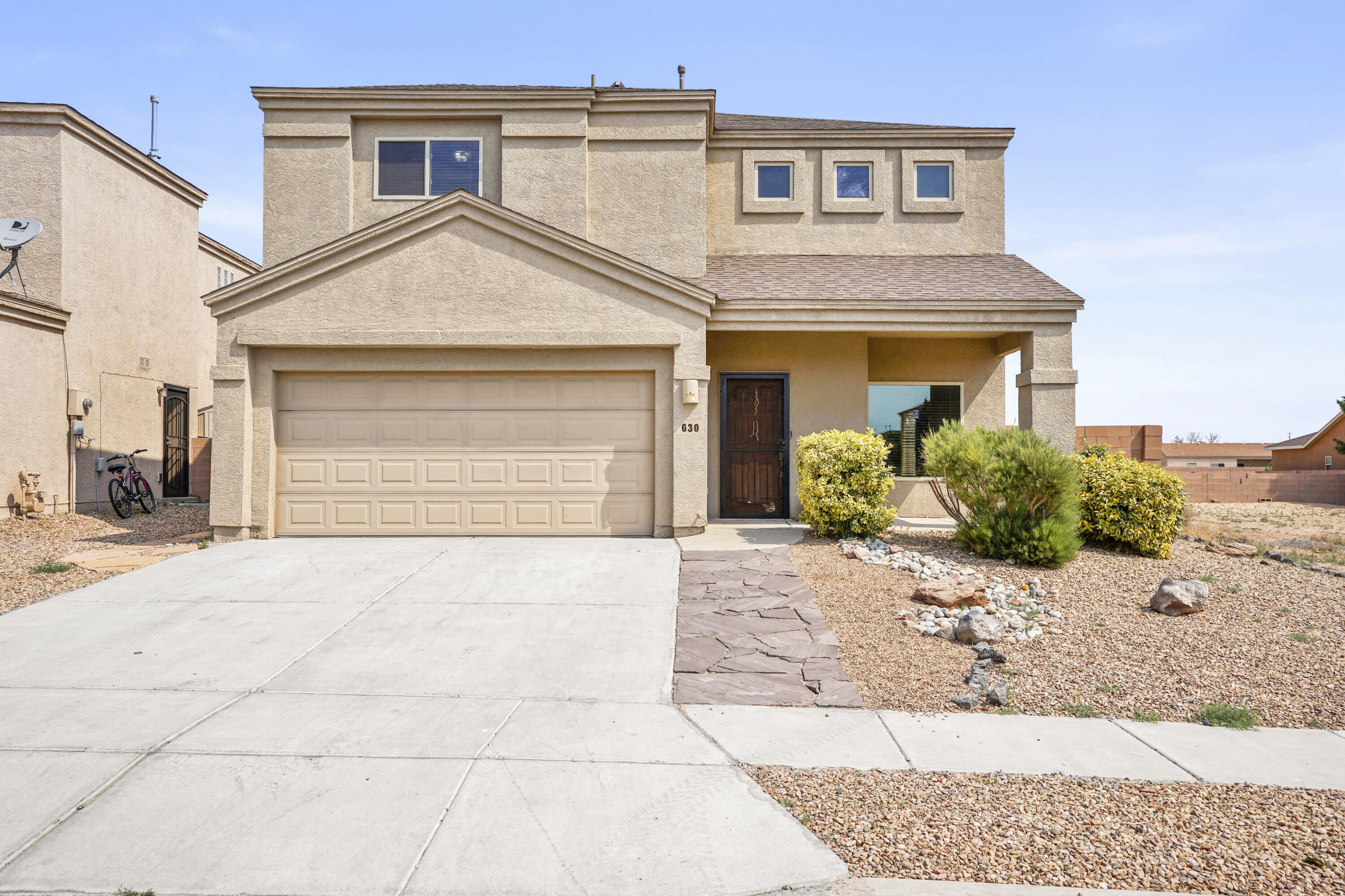 630 Primrose Avenue SW, Los Lunas, NM 87031