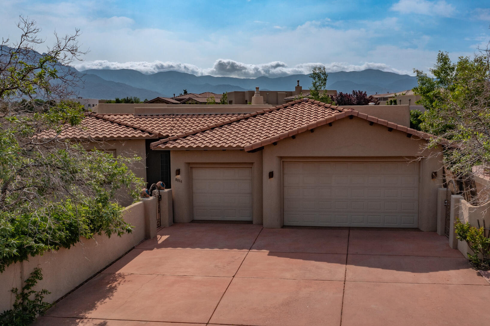 8834 Keeran Lane NE, Albuquerque, NM 87122