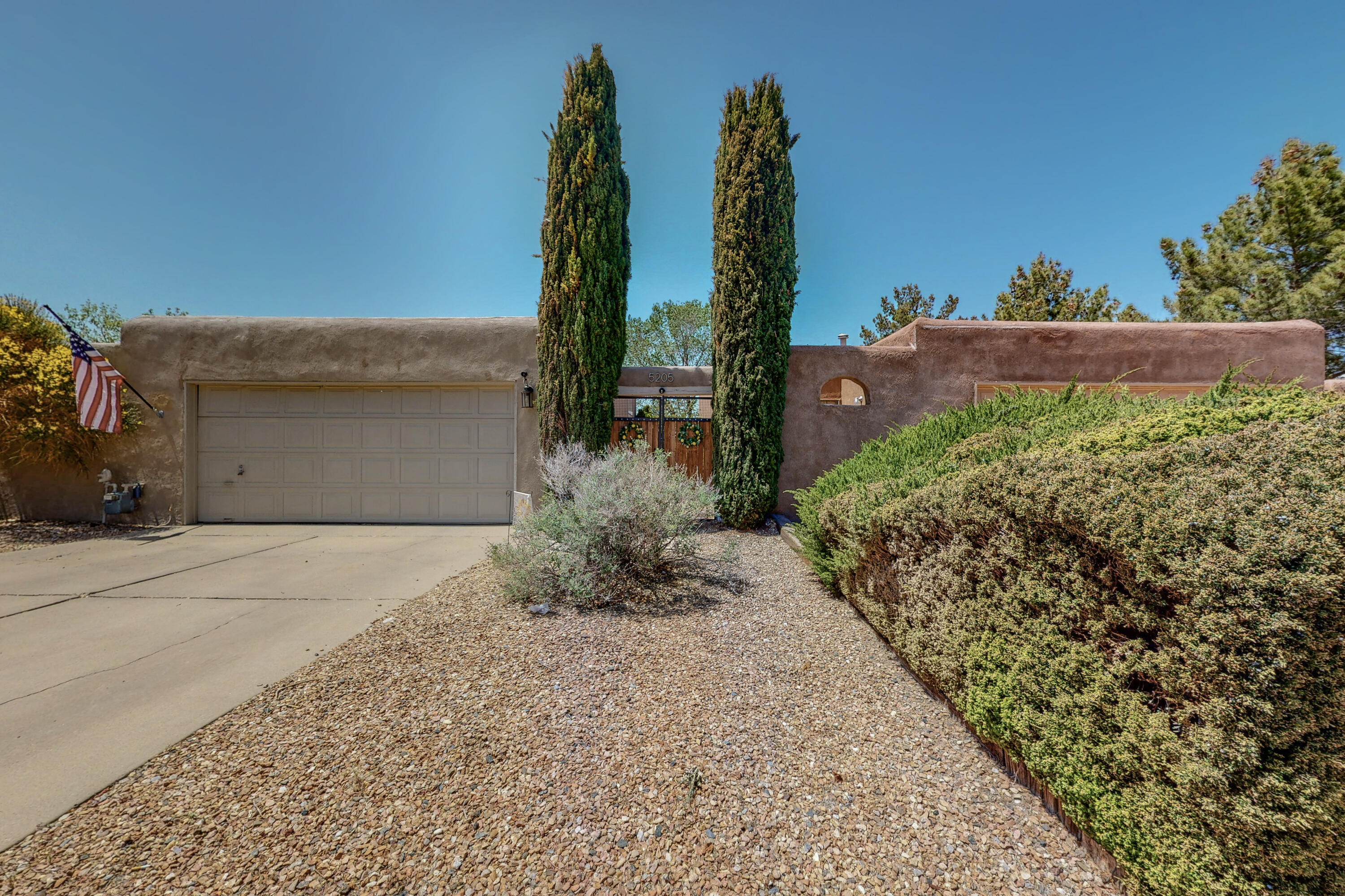 5205 Purcell Drive NE, Albuquerque, NM 87111