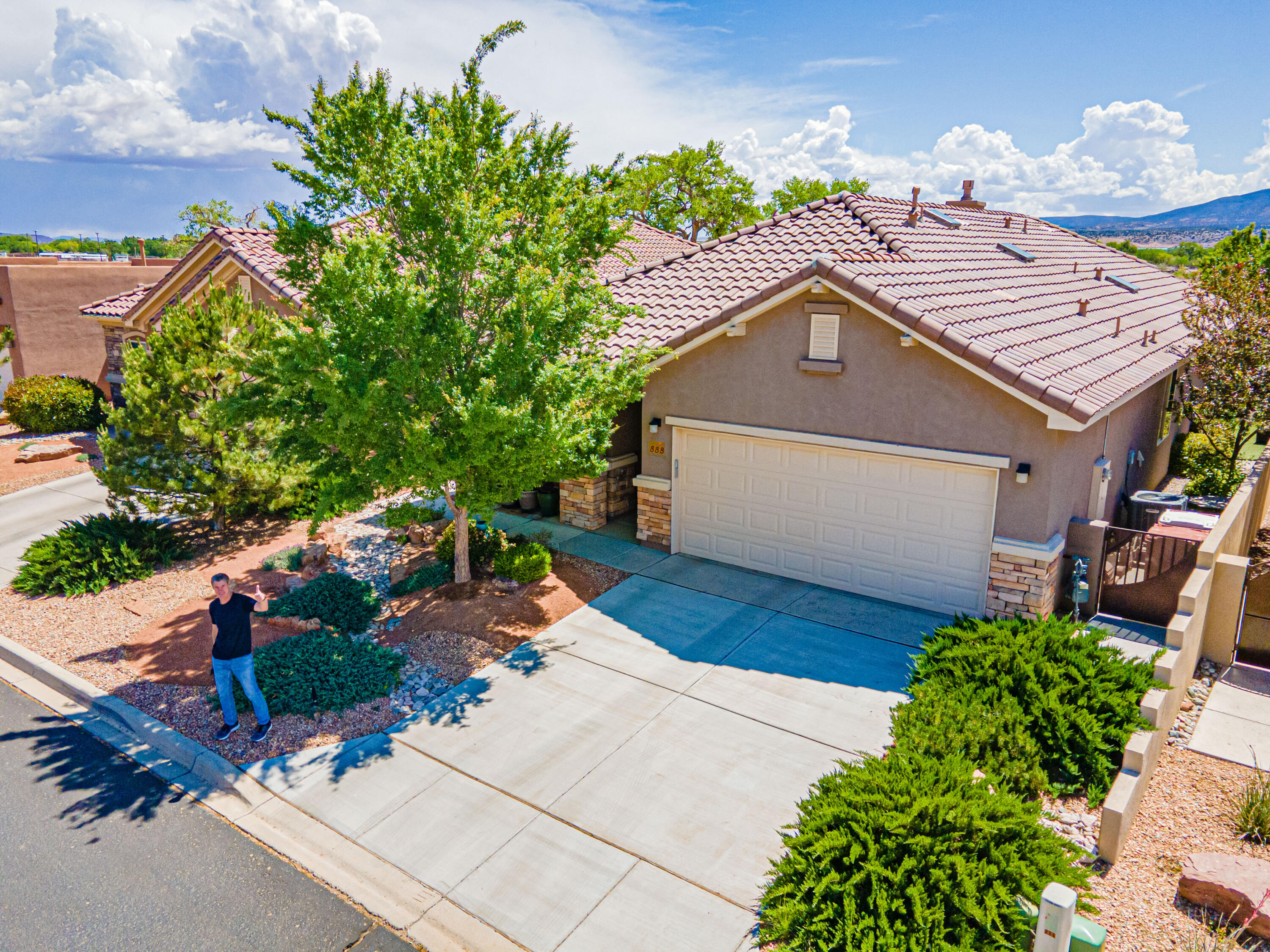 Beautiful Home with an Outstanding View in the 55+Community of Del Webb Alegria!