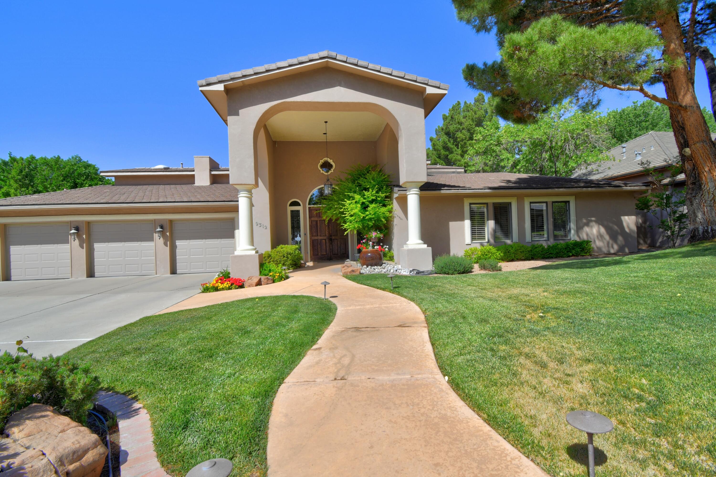 9312 Pebble Beach Drive NE, Albuquerque, NM 87111