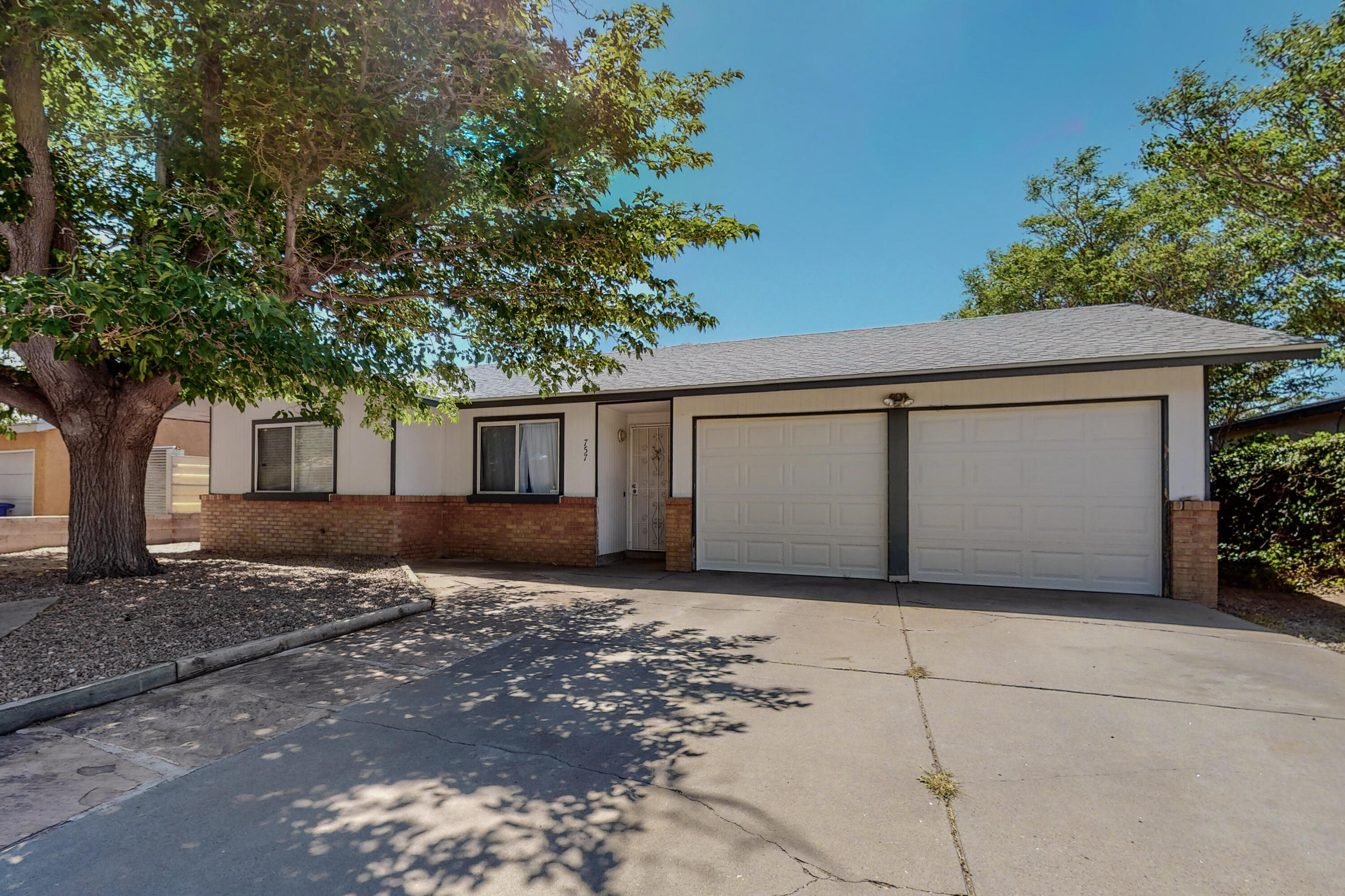 757 Jewel Place NE, Albuquerque, NM 87123