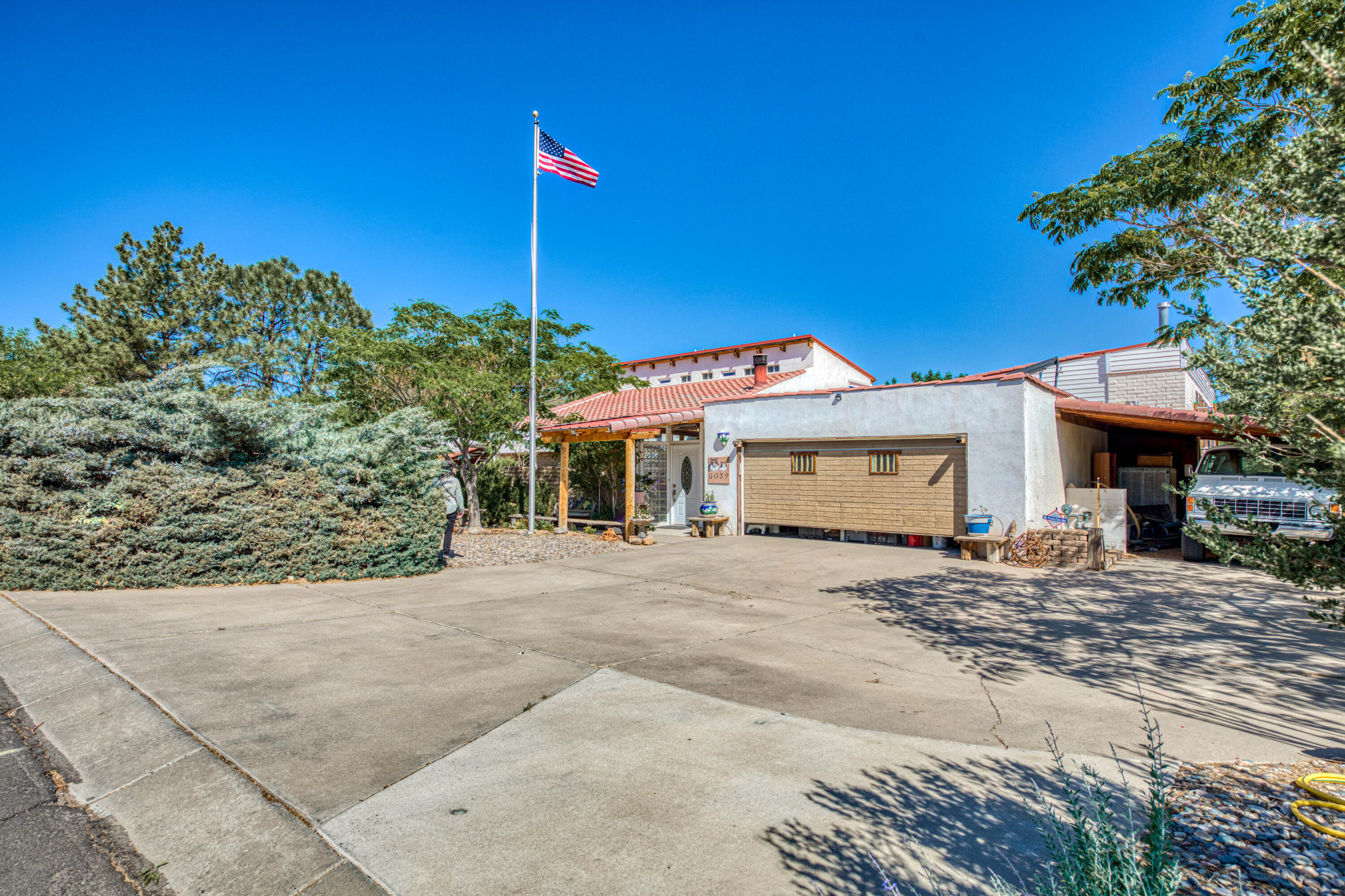 One of a kind for $649K! This property is a total of 4535 sq.ft which includes 2802 living space plus an aquatic room of 1733 sq.ft. There are 2 master bedrooms 1 upstairs & 1 downstairs. The kitchen & dining rm have lots of cabinets. Nice exposed beam ceilings. The aquatic room contains an 8ft gunite indoor heated pool & hot tub. There are 3 courtyards, garden areas, chicken coop, irrigation well & backyard access to the golf course. The garage is heated plus 2 carports. Theres is also a magnet water treatment thru out the property, solar system & excellent schools. Watch the balloons float by during the year. Come experience the uniqueness of this awesome home before it's too late.