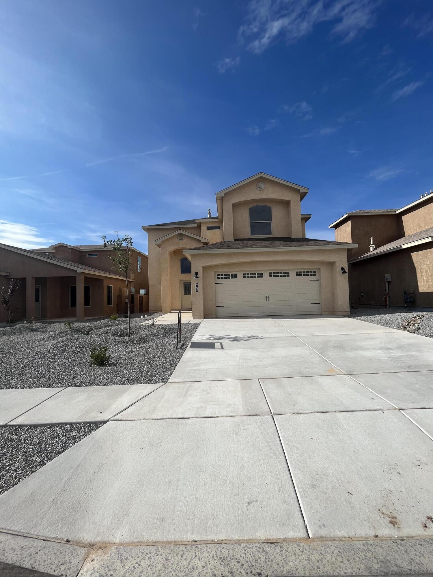 960 Firewheel Loop SW, Los Lunas, NM 87031
