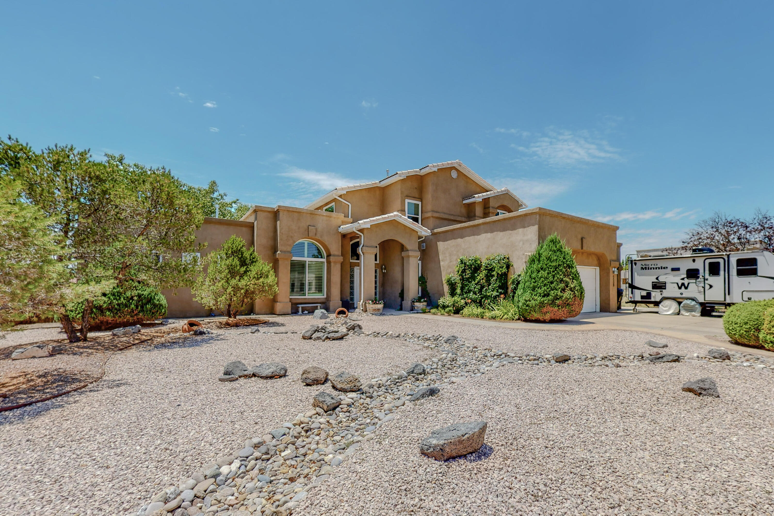 6008 Carousal Drive NW, Albuquerque, NM 87120