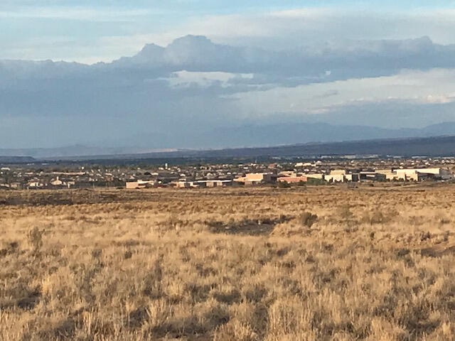 Boulevard De Oest Ln, Albuquerque, NM 87120