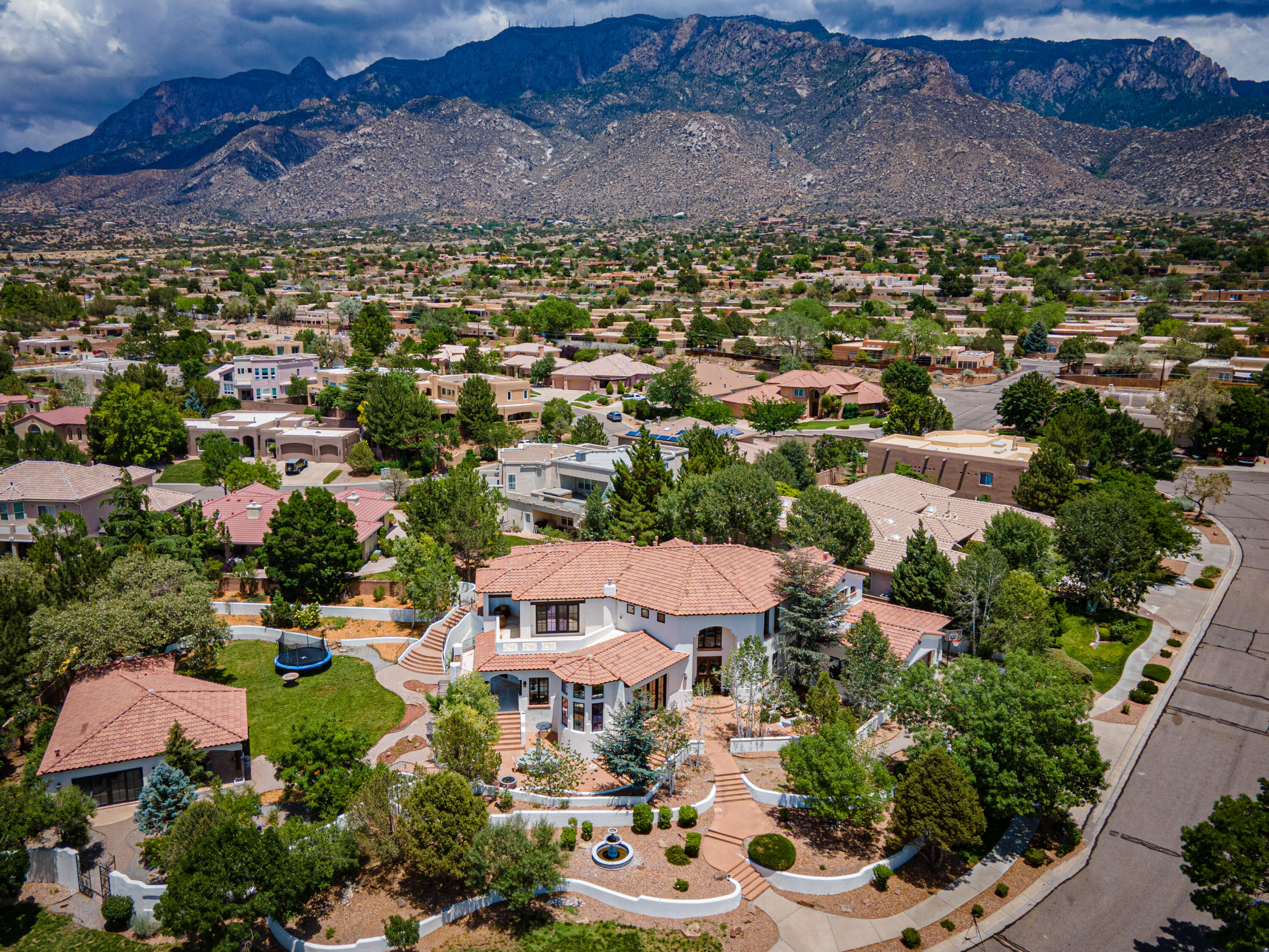 12511 Crested Moss Road NE, Albuquerque, NM 87122