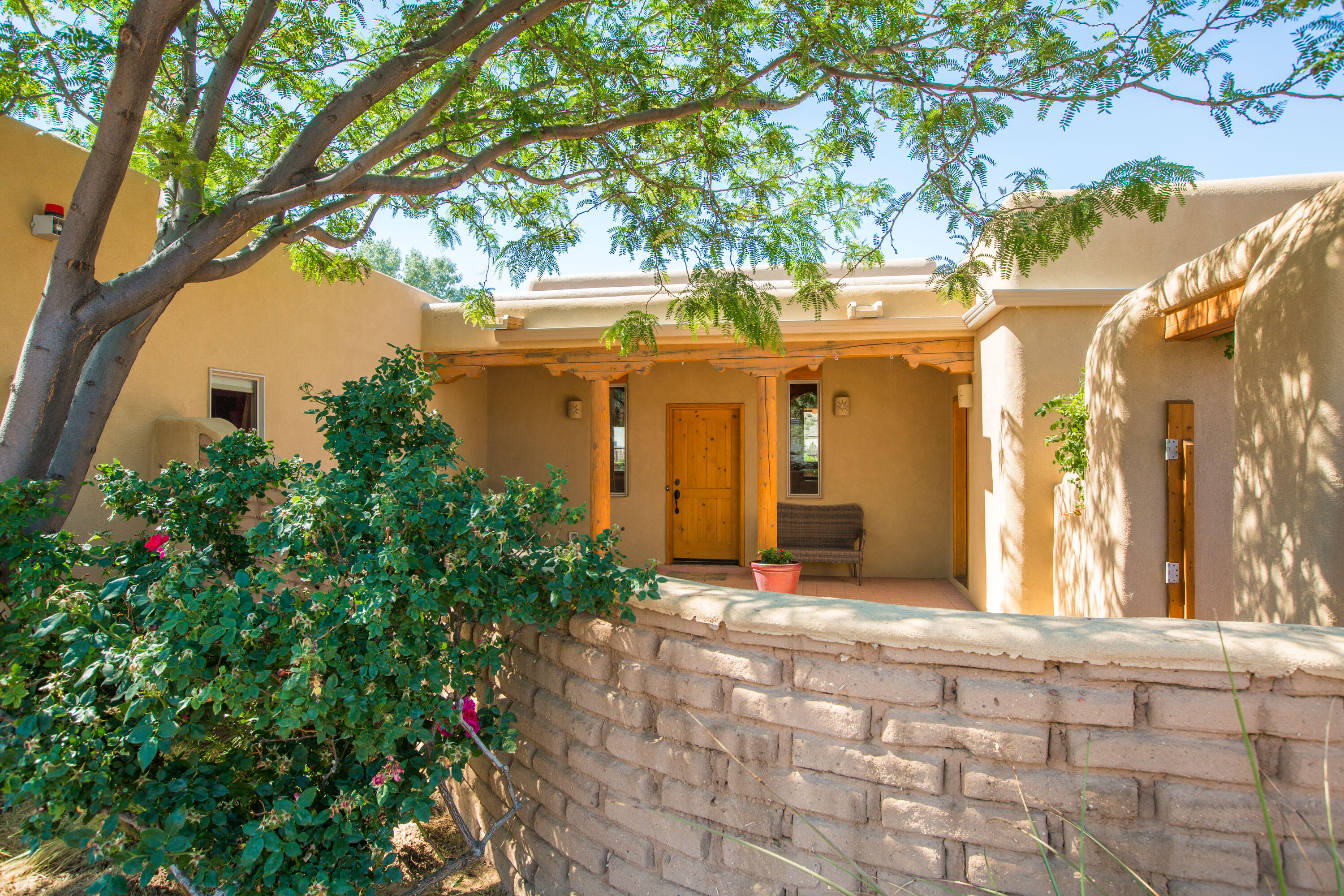 5 Via Sole Drive, Algodones, NM 87001