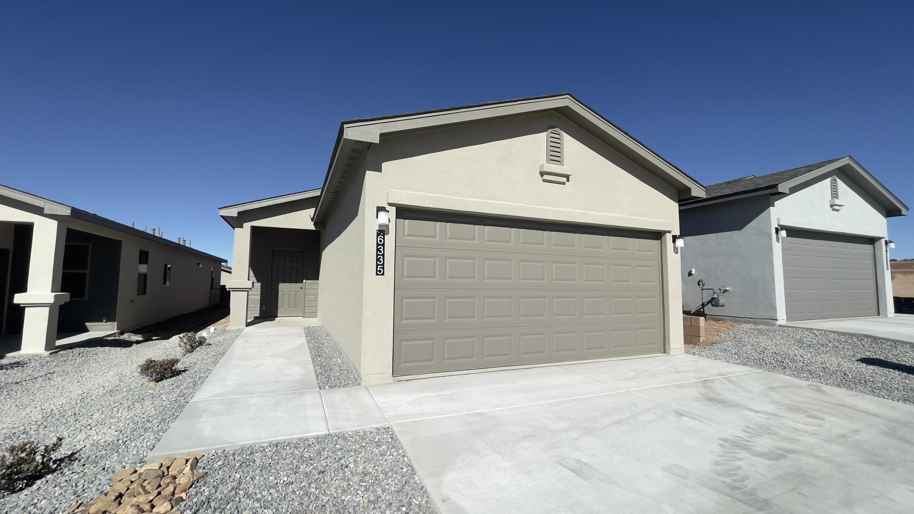 4770 Grizzly Peak Drive NE, Rio Rancho, NM 87144