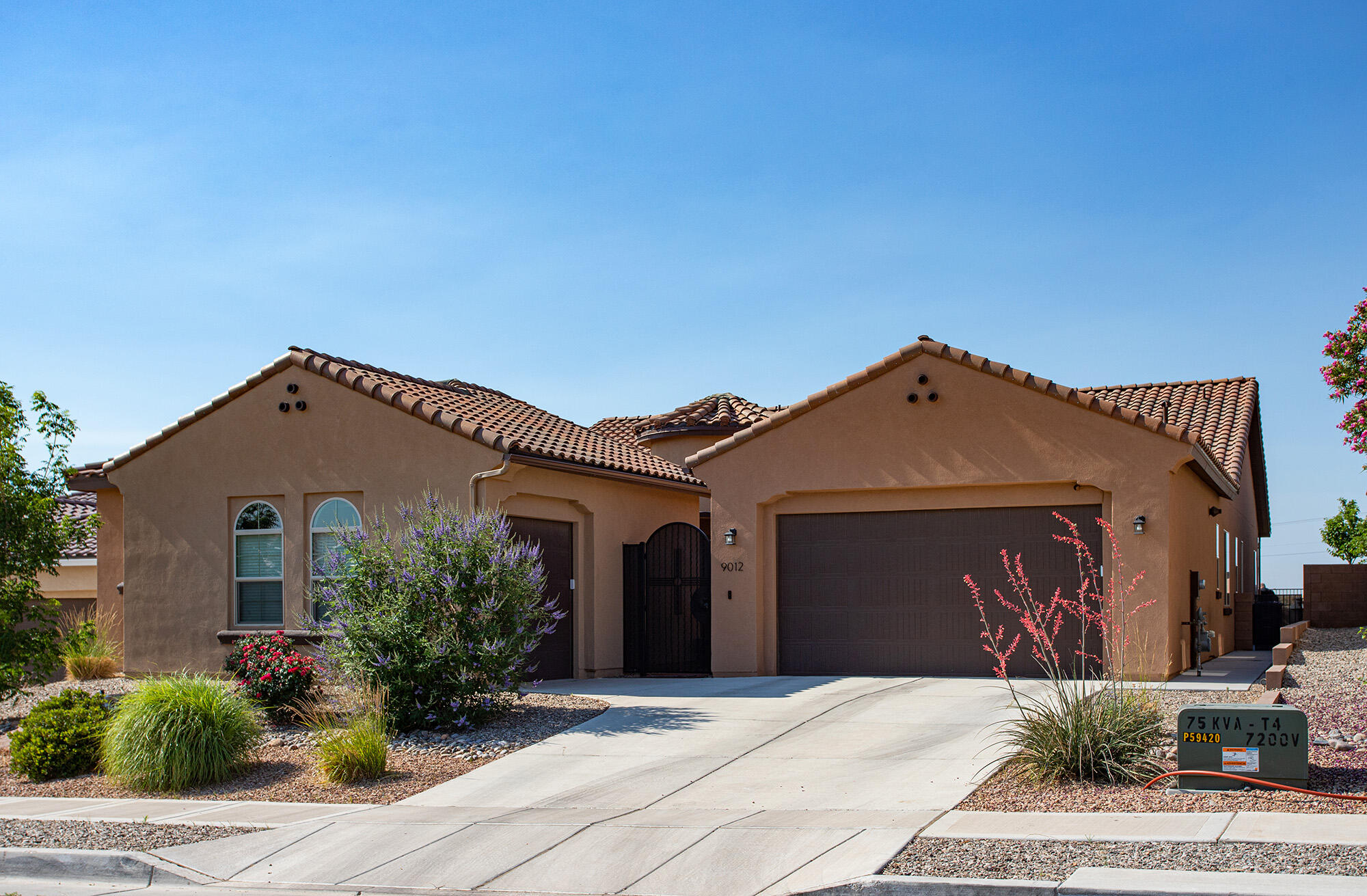 9012 Vista Bosquejo Road NW, Albuquerque, NM 87120