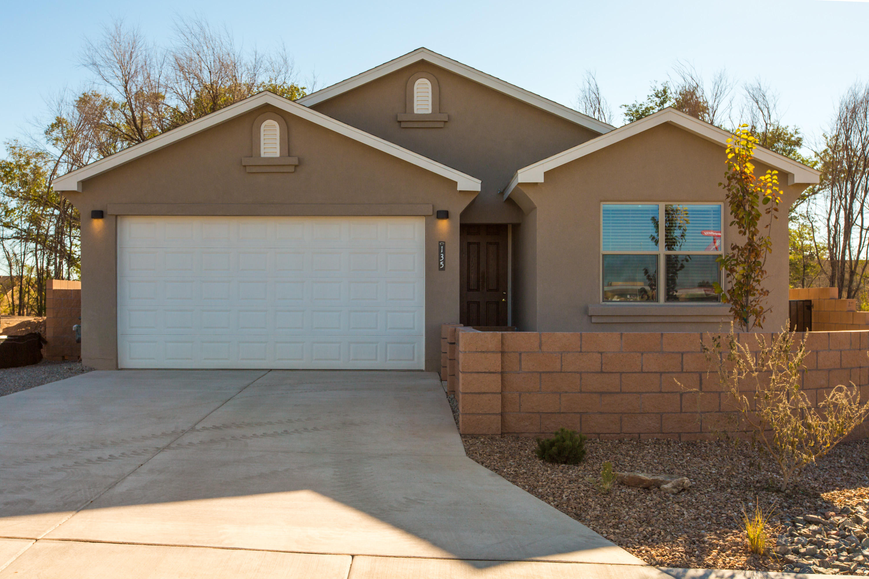 2577 Camino Plata Loop NE, Rio Rancho, NM 87144