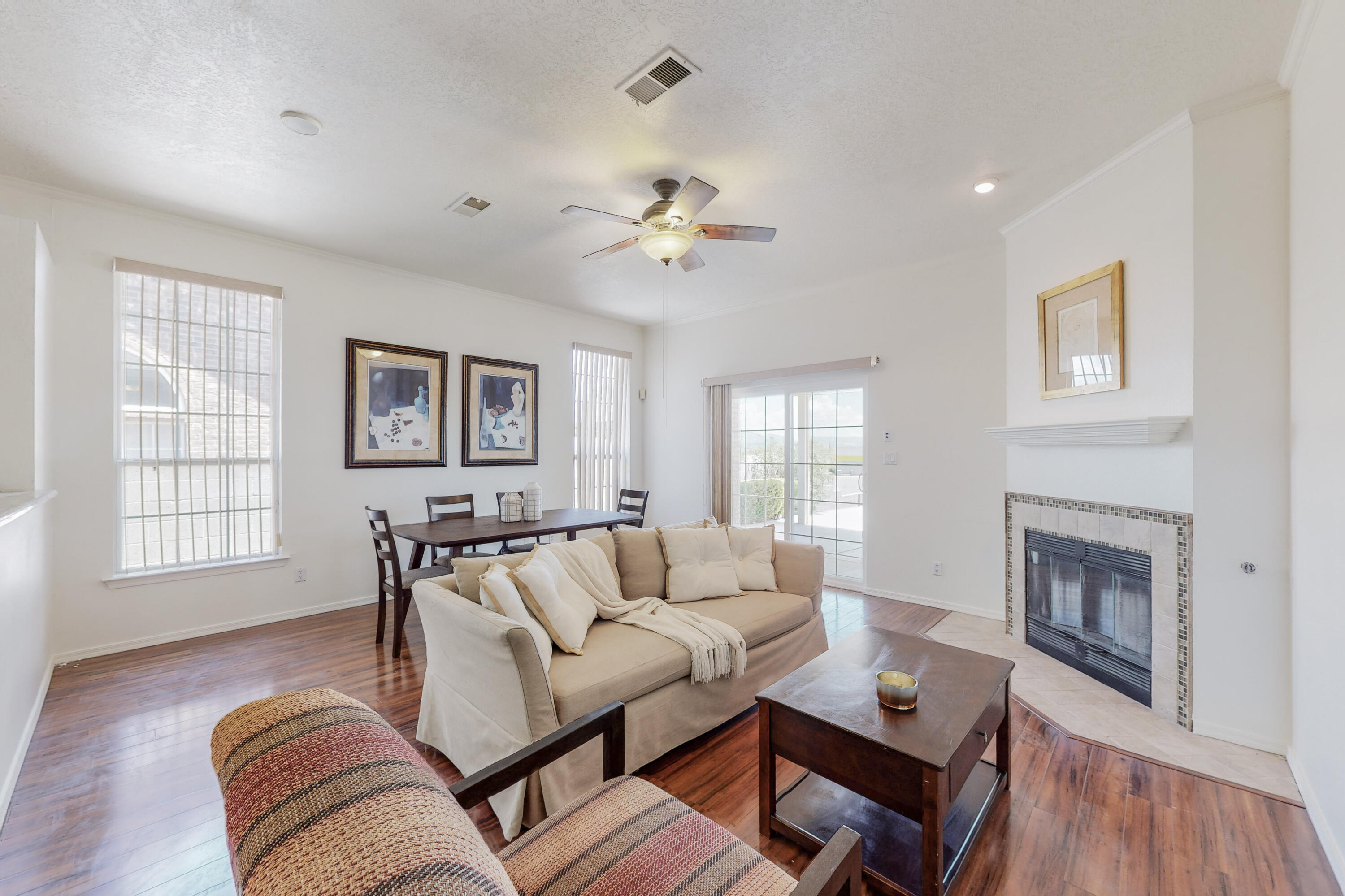 4416 Cactus Hills Place NW, Albuquerque, NM 87114