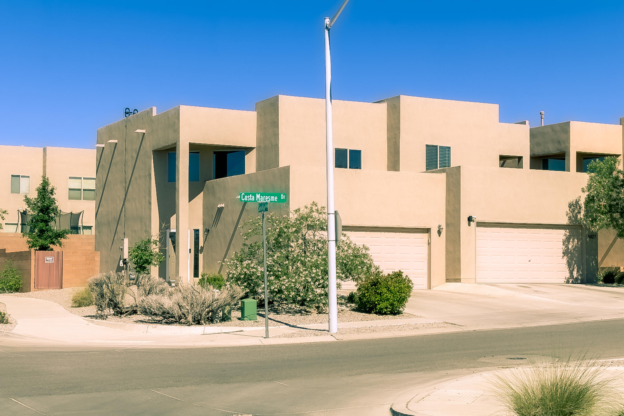 5023 Costa Maresme Drive NW, Albuquerque, NM 87120