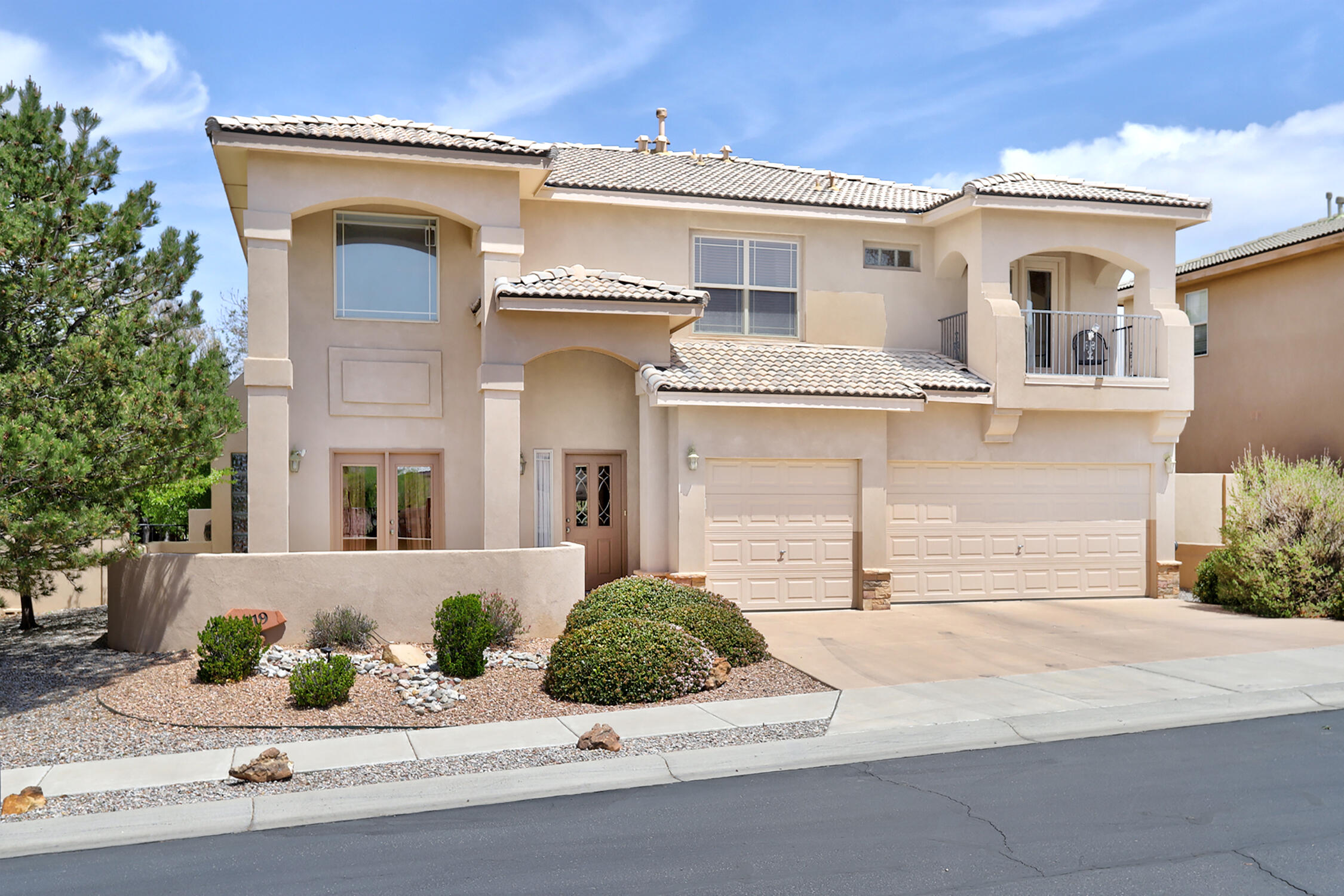 8119 Via Alegre NE, Albuquerque, NM 87122
