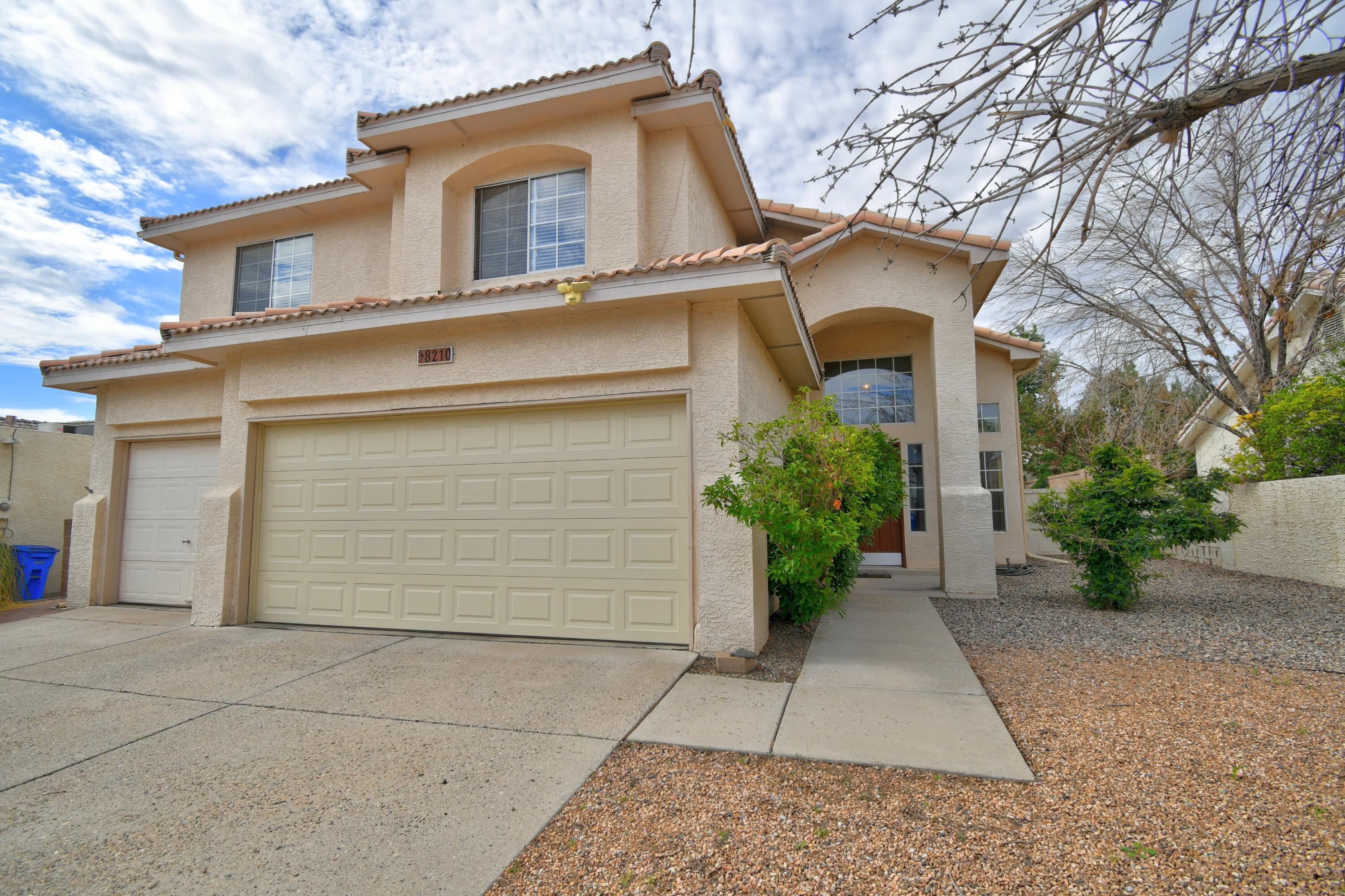 8210 Camino Paisano NW, Albuquerque, NM 87120