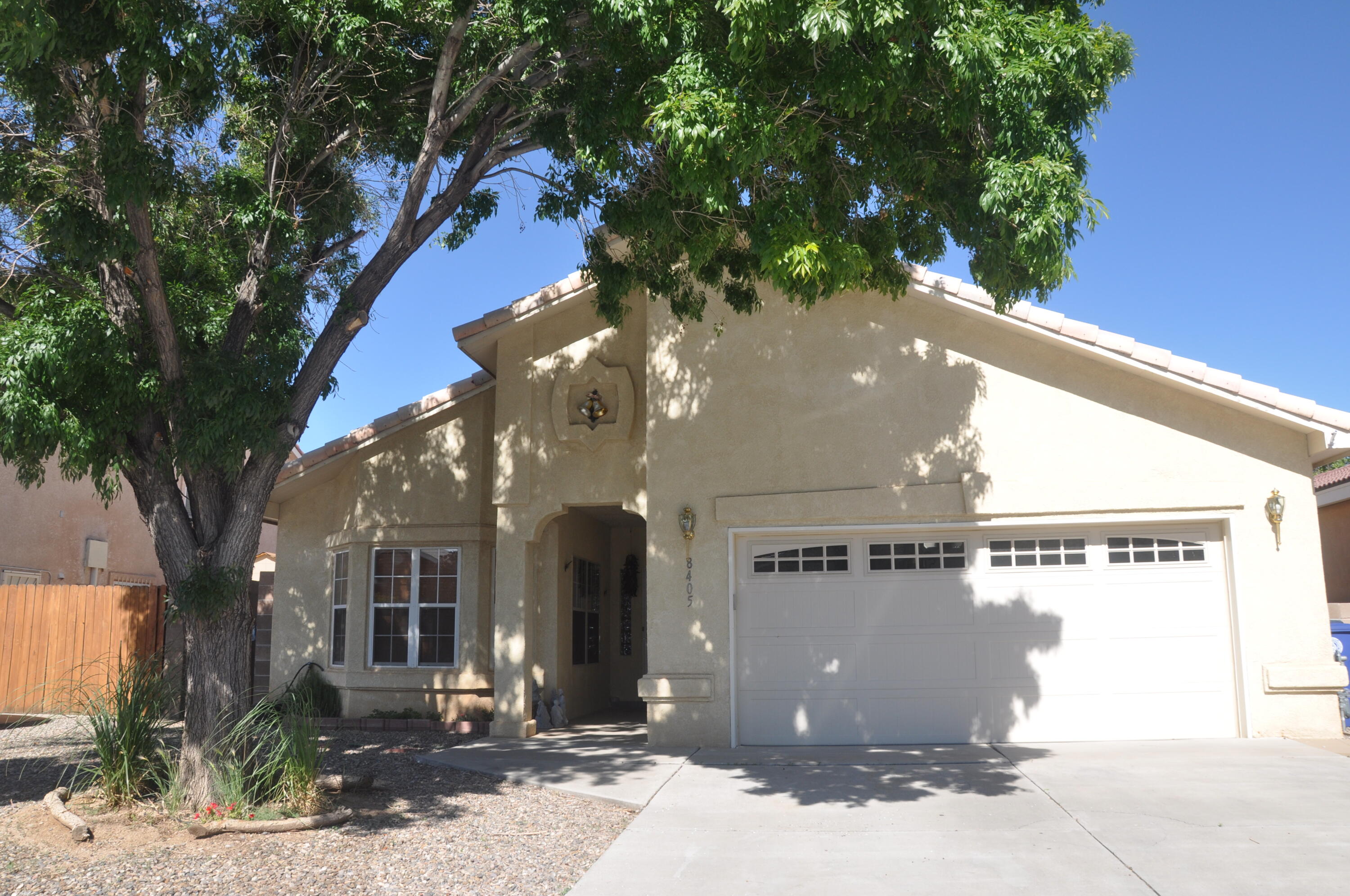 PRICE DROPPED AGAIN!Great home located in the desired La Cueva district. Pride of ownership shows in this beautiful home. Ceiling fans and skylights. Beautiful Kiva style fireplace. Don't wait!