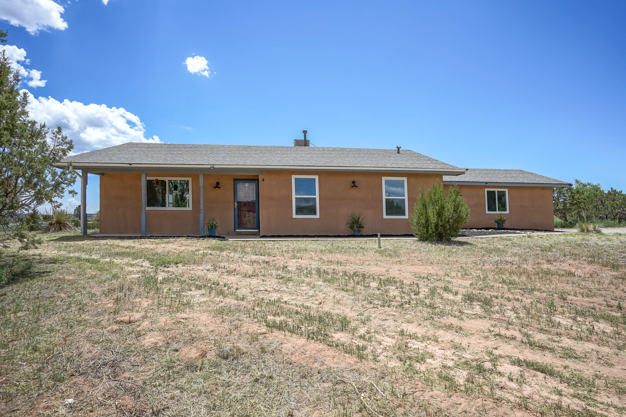 4 Kevin Drive, Edgewood, NM 87015