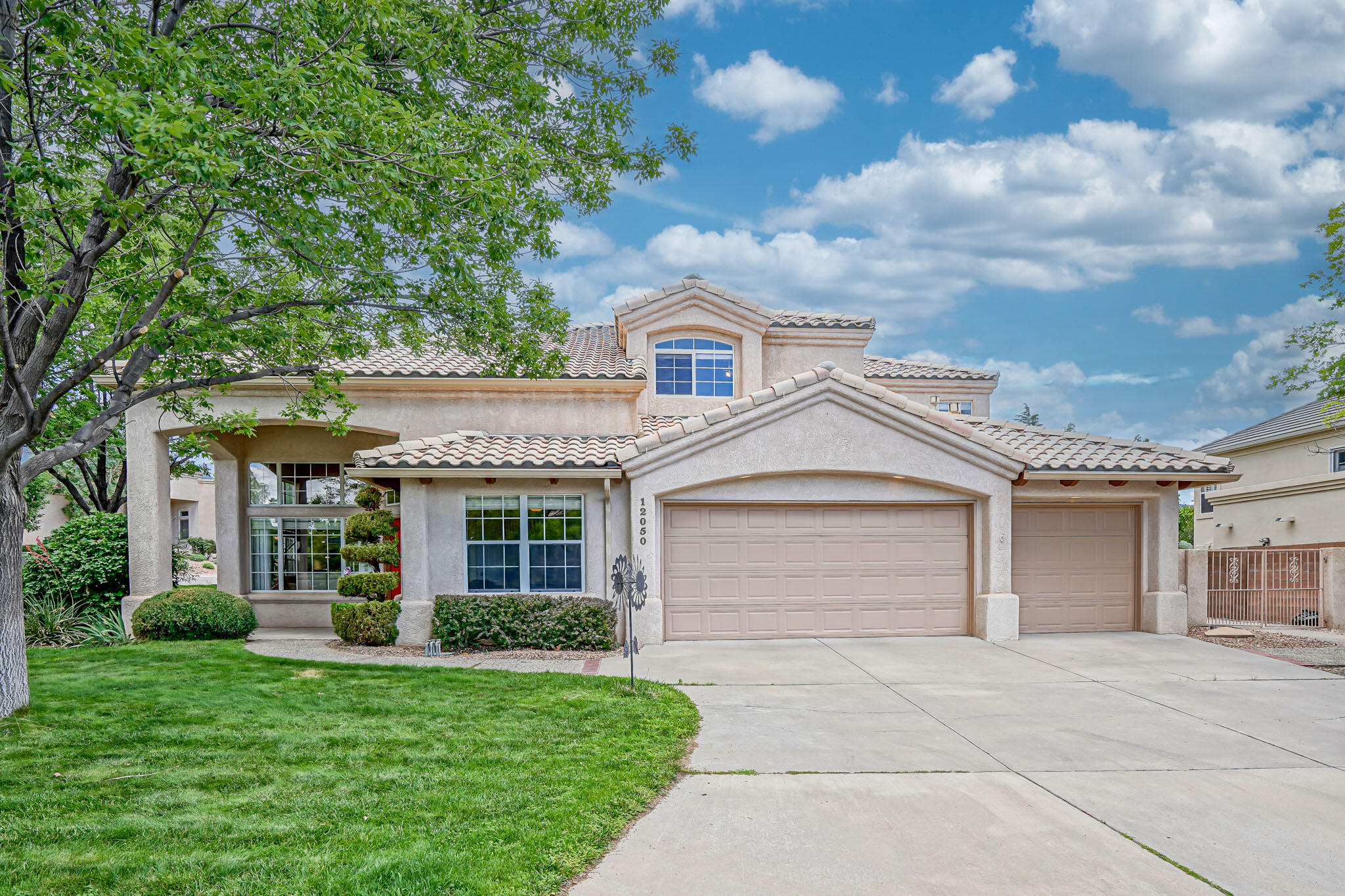 12050 Dusty Rose Road NE, Albuquerque, NM 87122